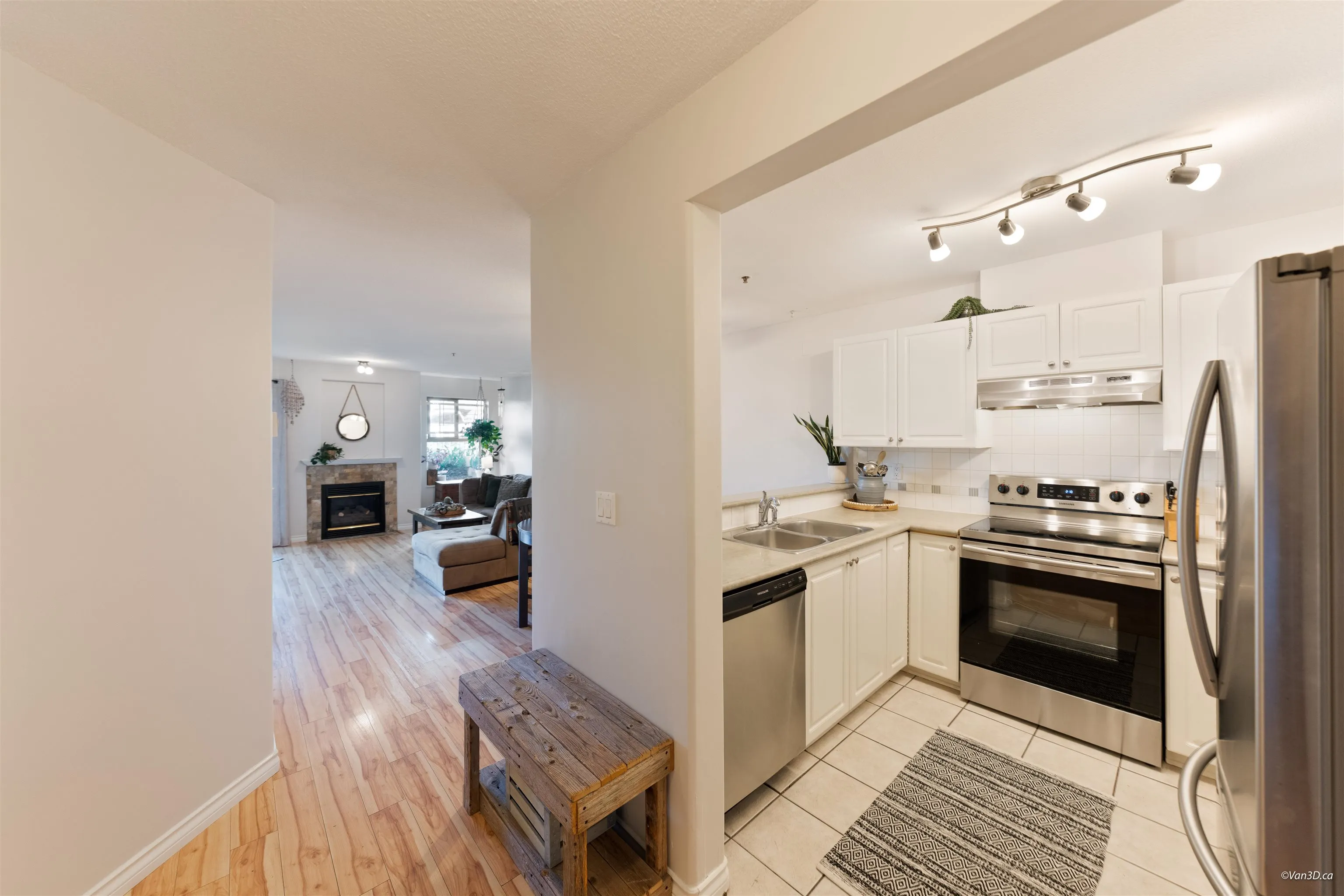 215 Twelfth Street #206