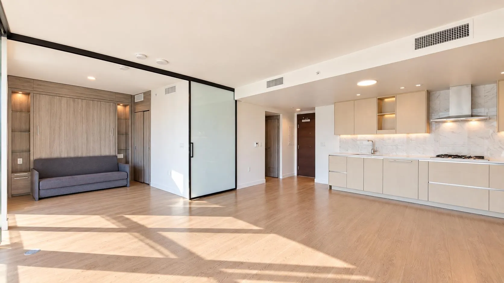 89 Nelson Street #1501
