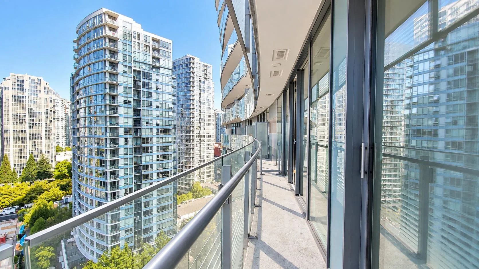 89 Nelson Street #1501
