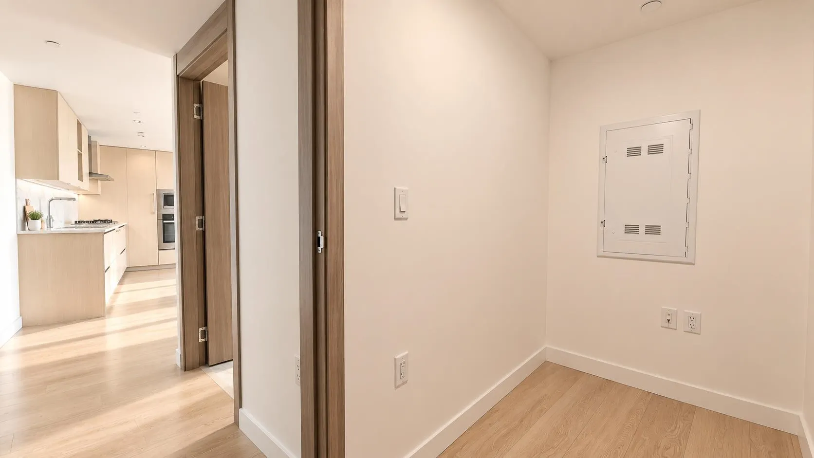 89 Nelson Street #1501