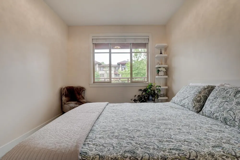 16455 64 Avenue #205