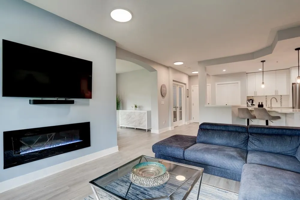 16455 64 Avenue #205