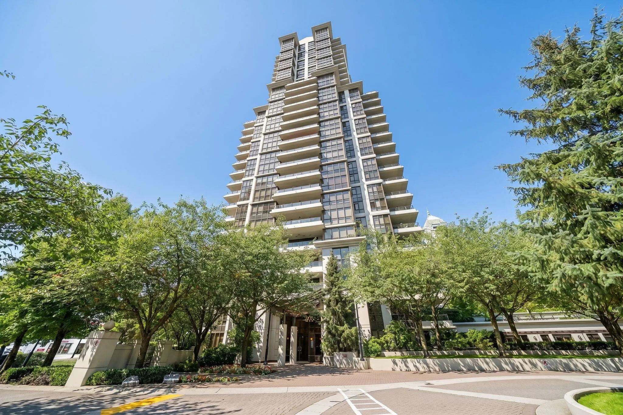 2088 Madison Avenue #1007