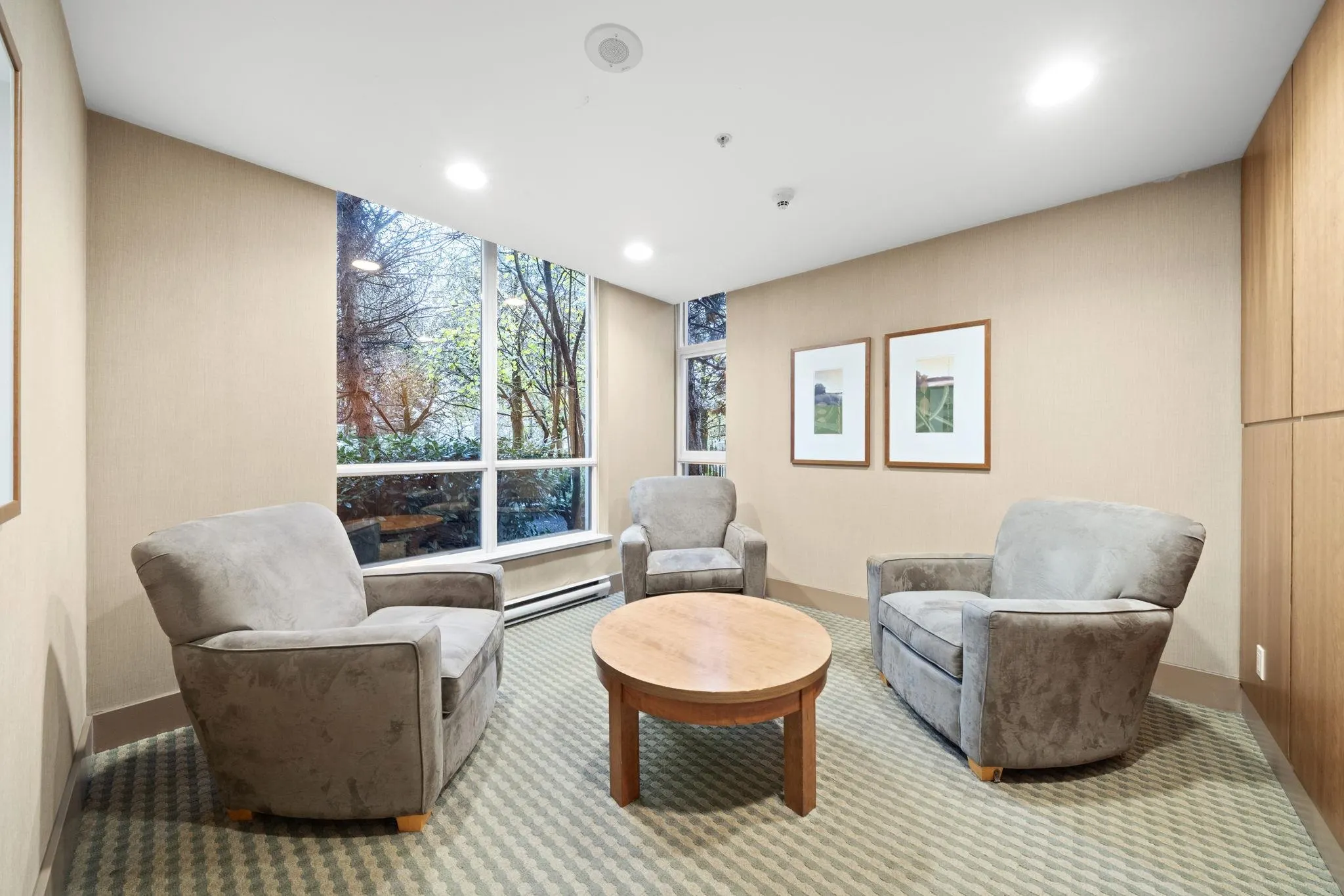 2088 Madison Avenue #1007