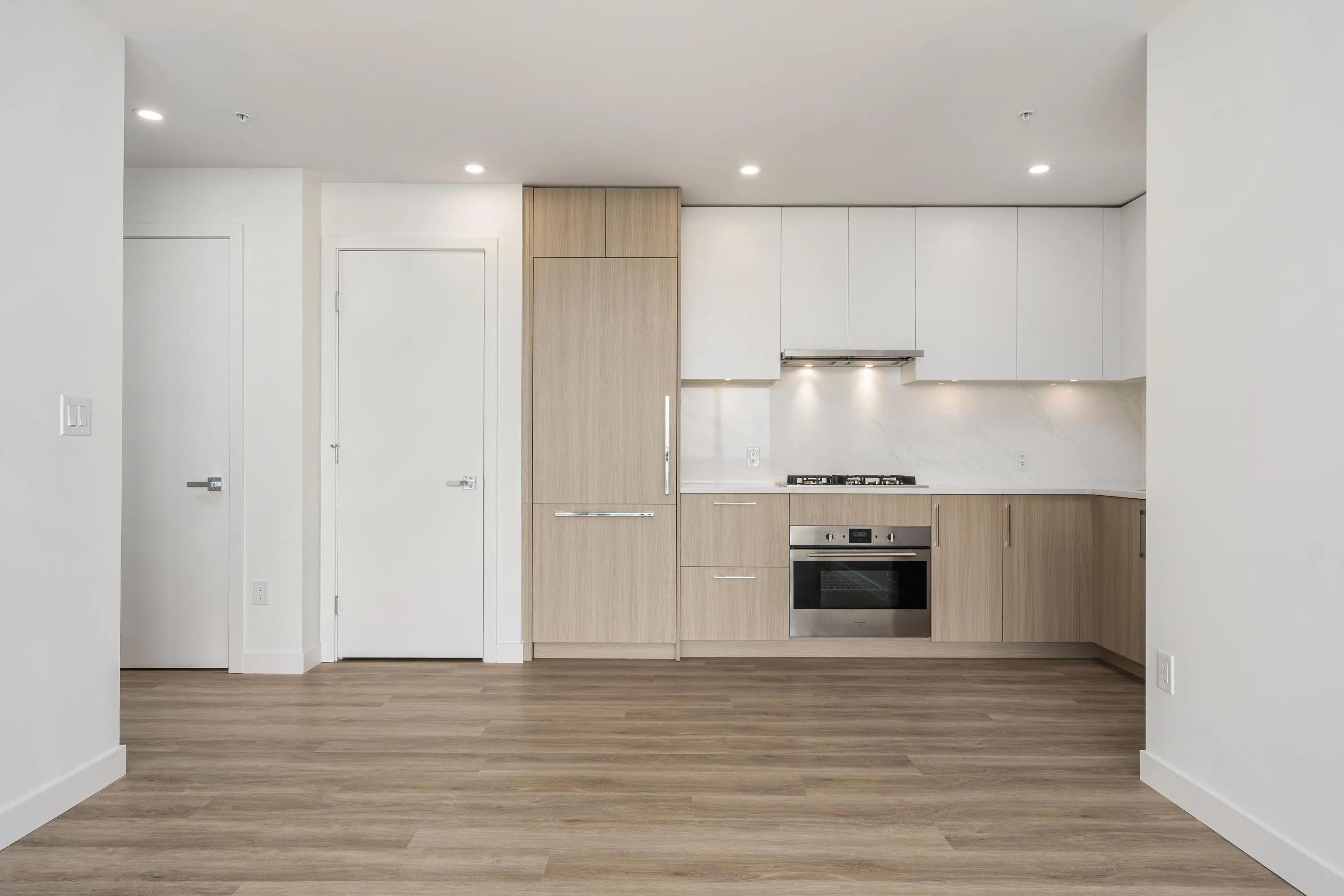 9675 King George Boulevard #2801