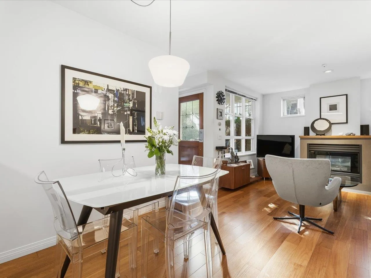 685 W 7th Avenue #101
