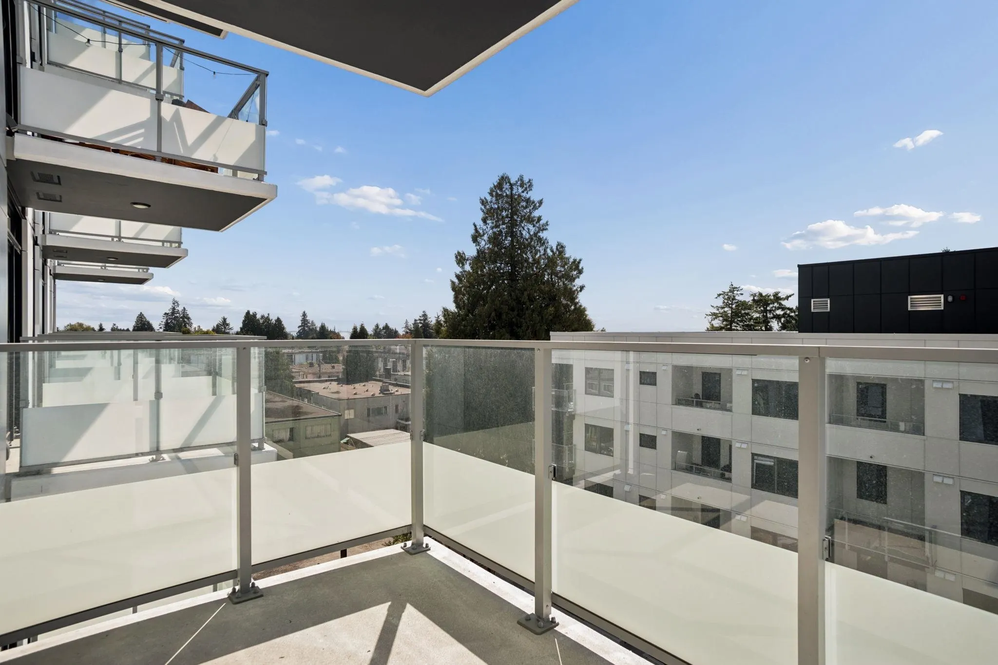 6608 Sussex Avenue #501