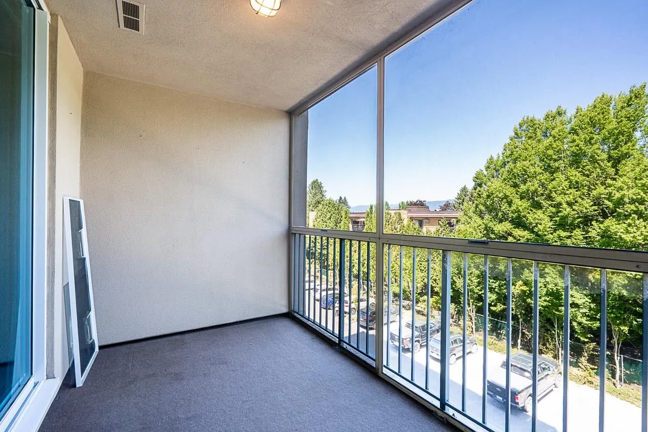 12148 224 Street #311
