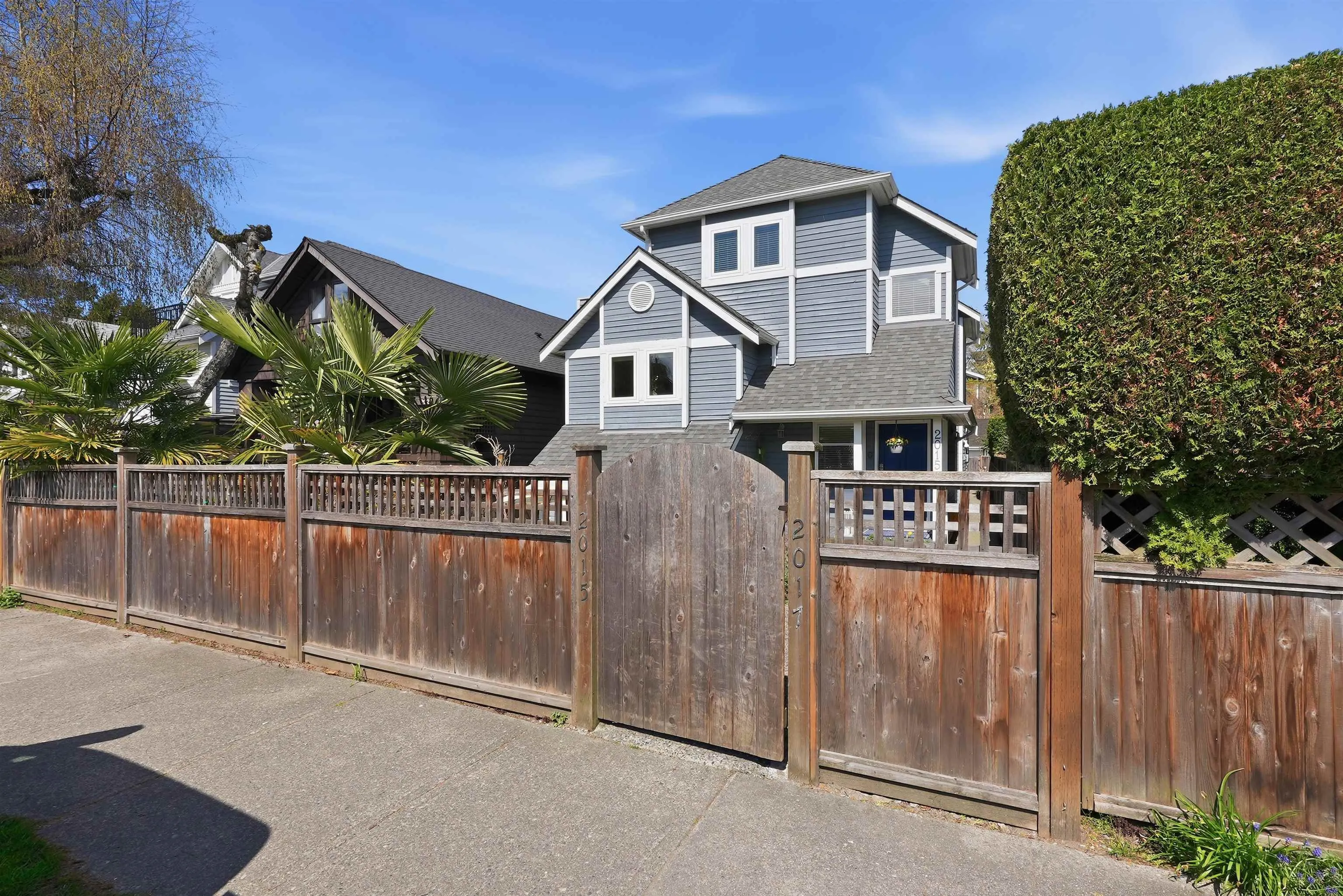 2015 Creelman Avenue