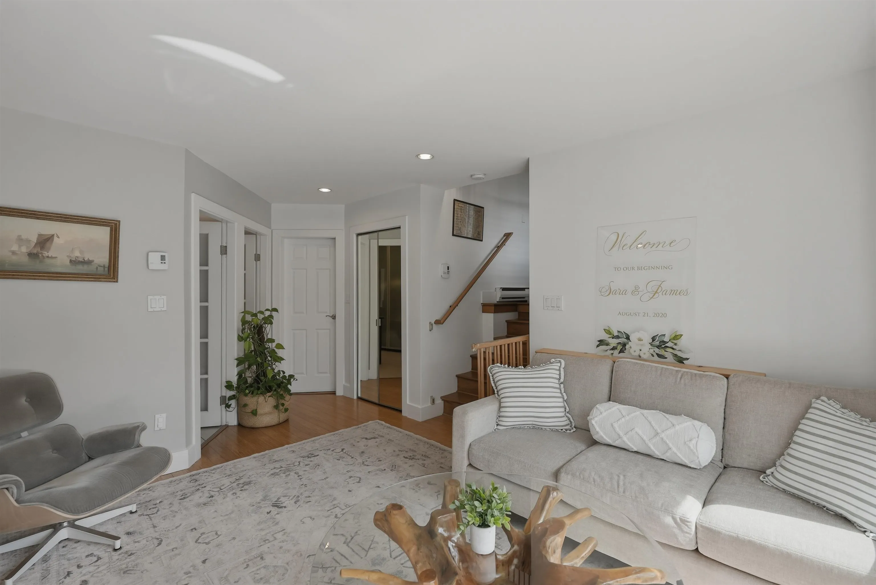 2015 Creelman Avenue