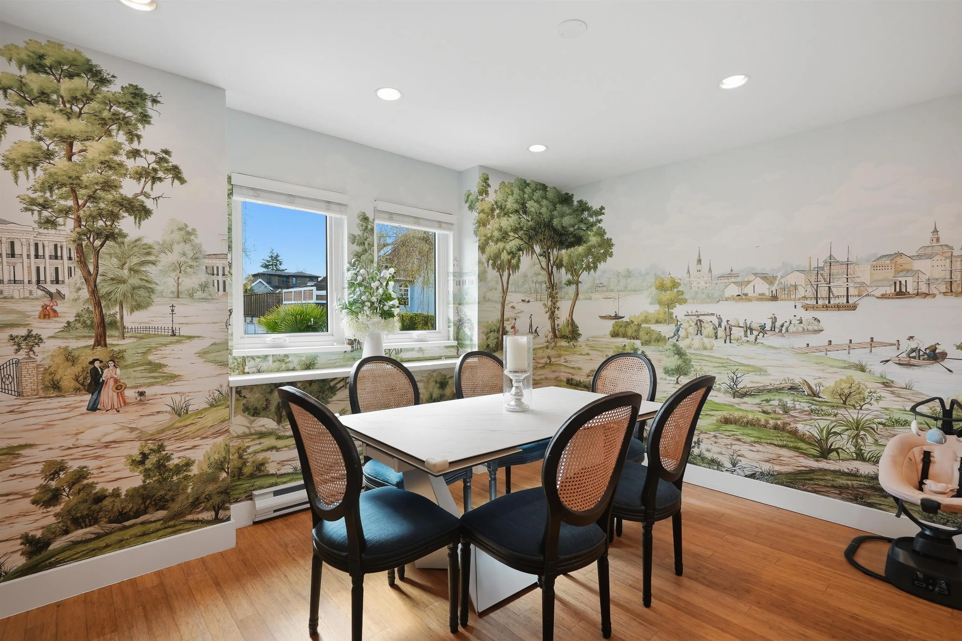 2015 Creelman Avenue