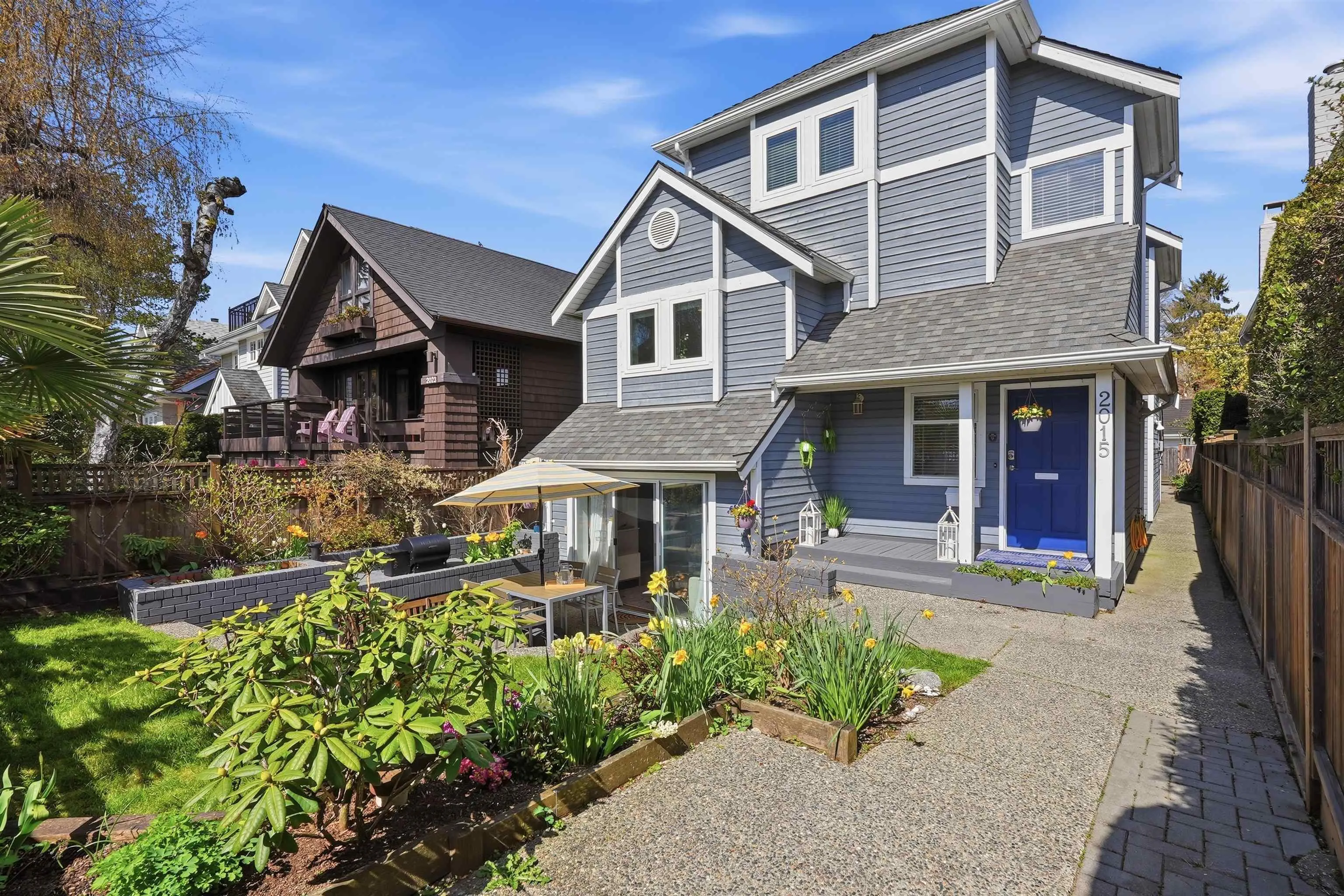 2015 Creelman Avenue