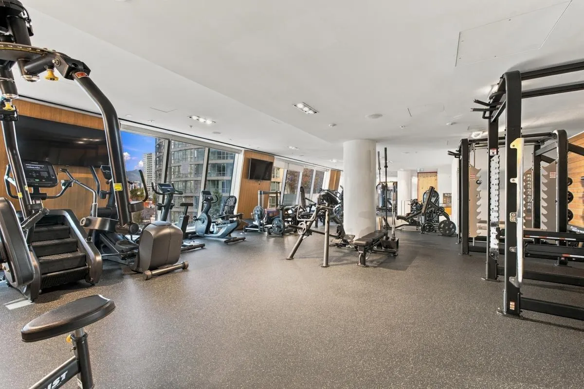 1289 Hornby St #3703