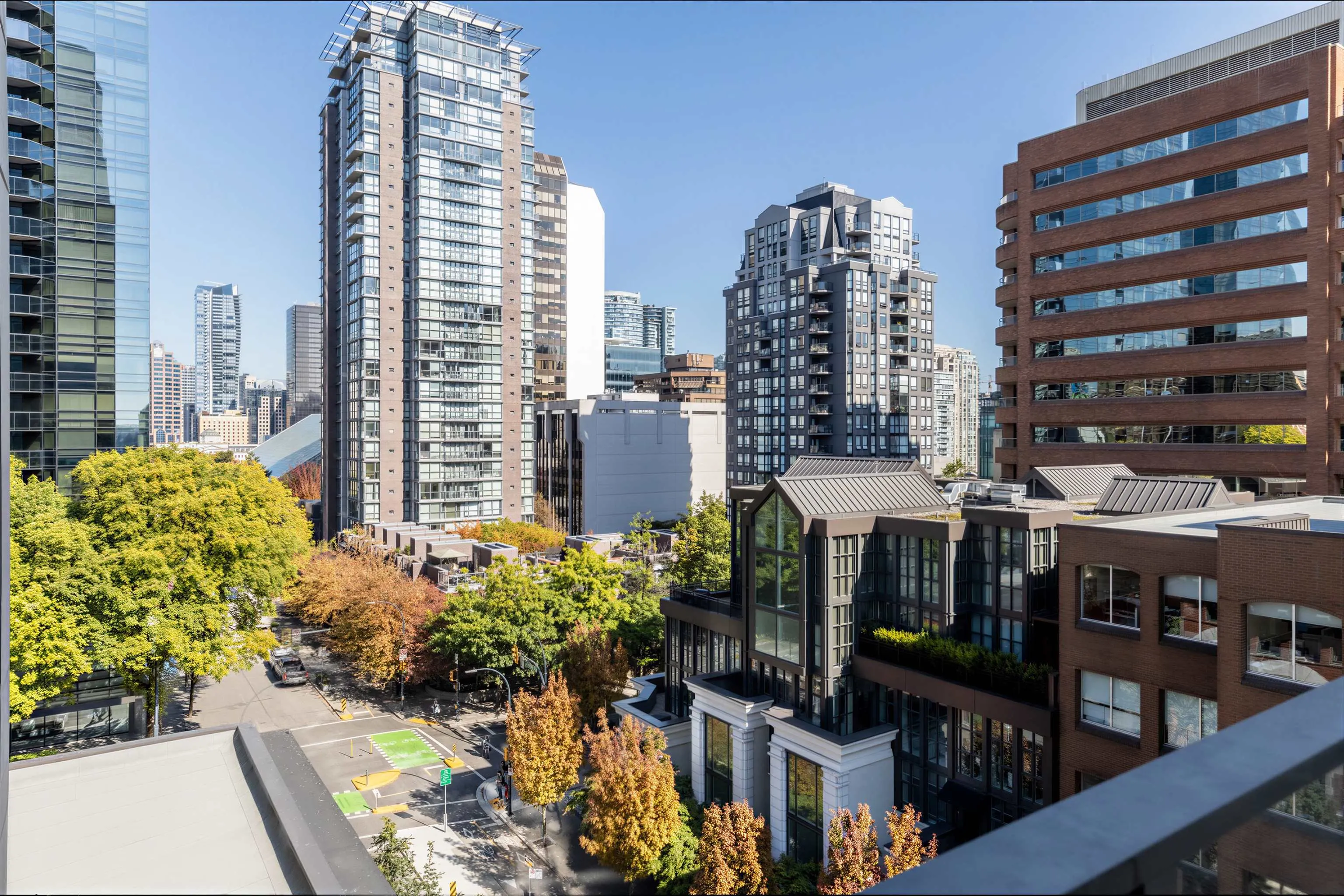 1133 Hornby Street #1002