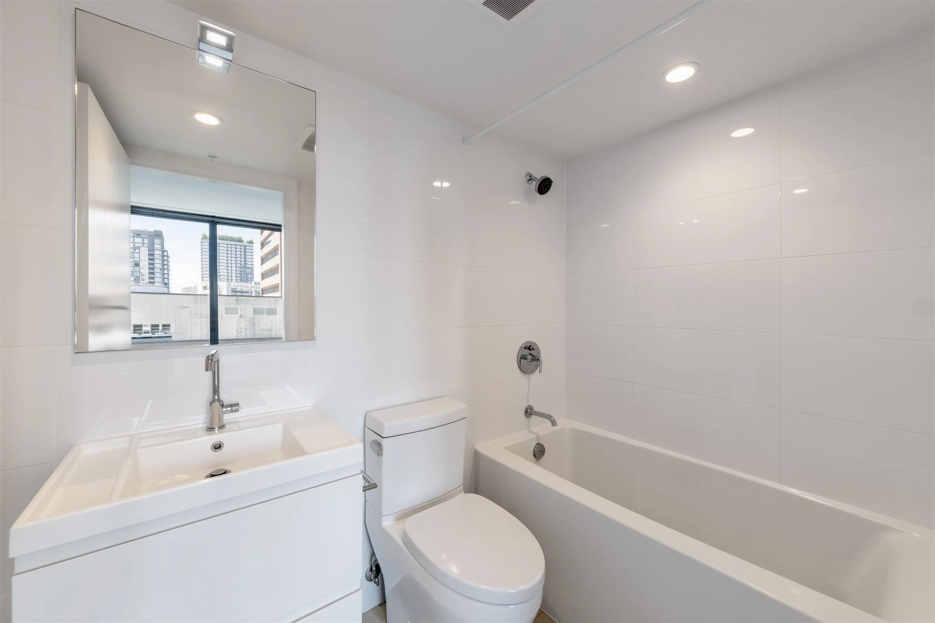1133 Hornby Street #1002