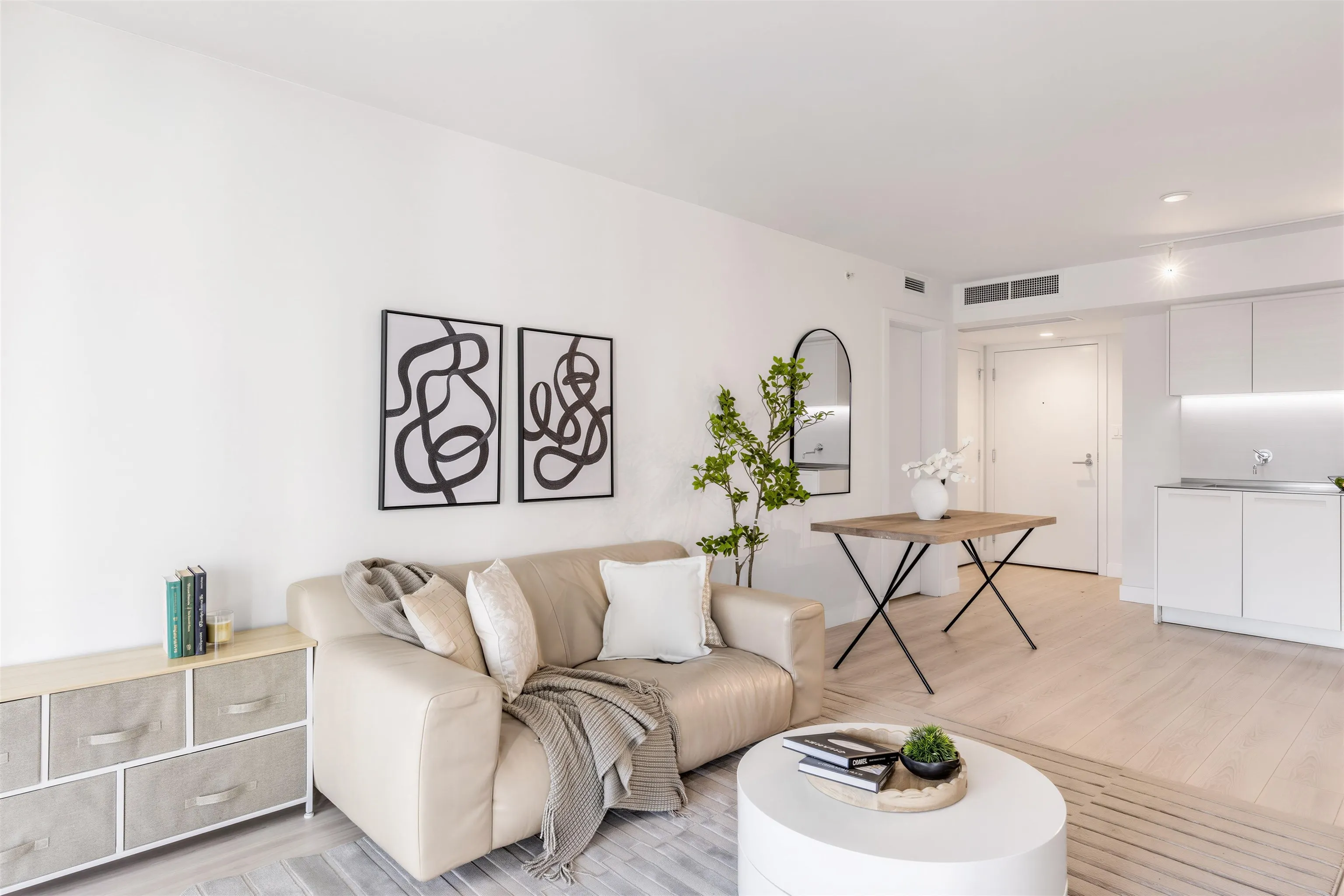 1133 Hornby Street #1002