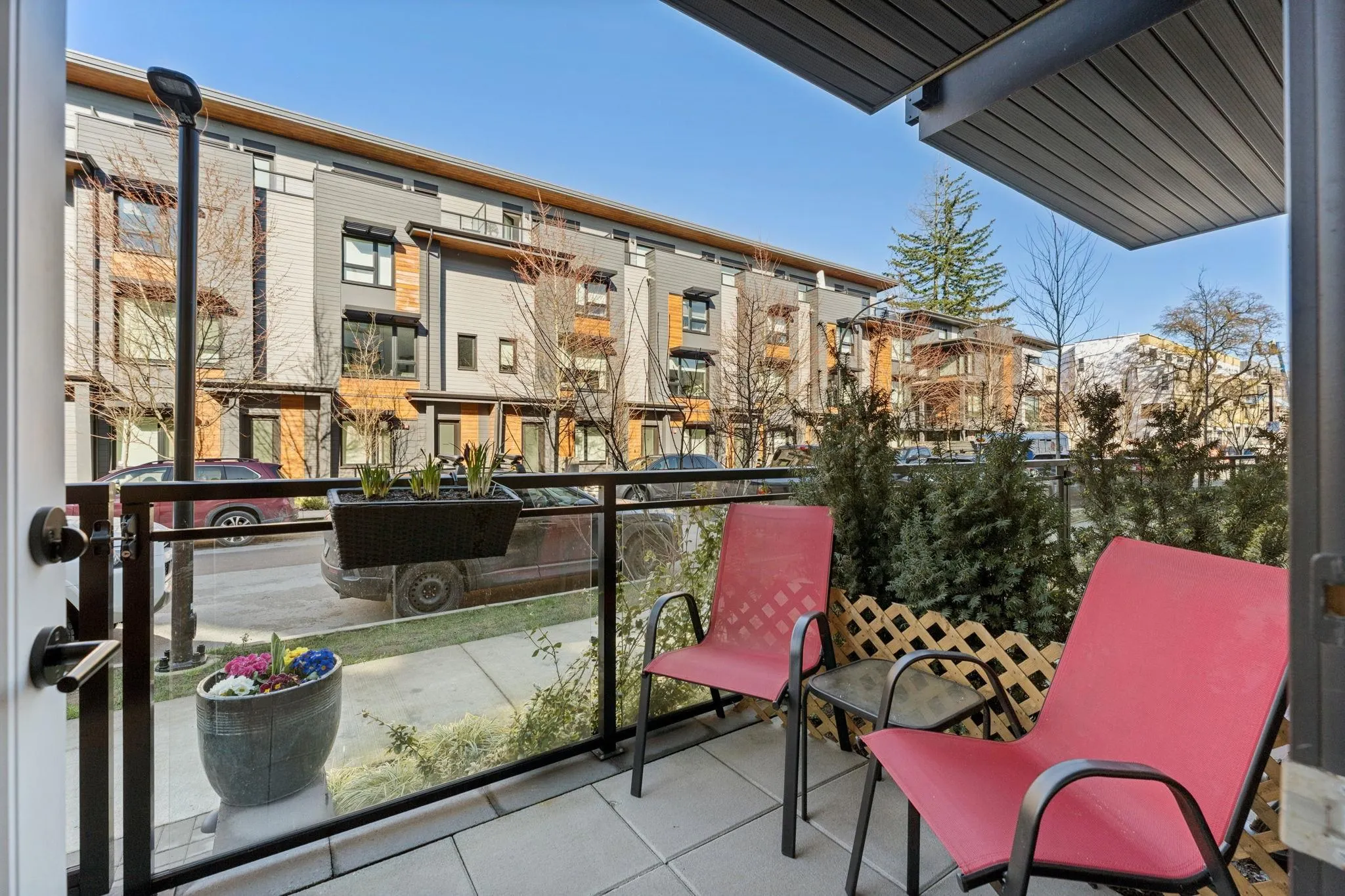 545 E 2nd Street #142