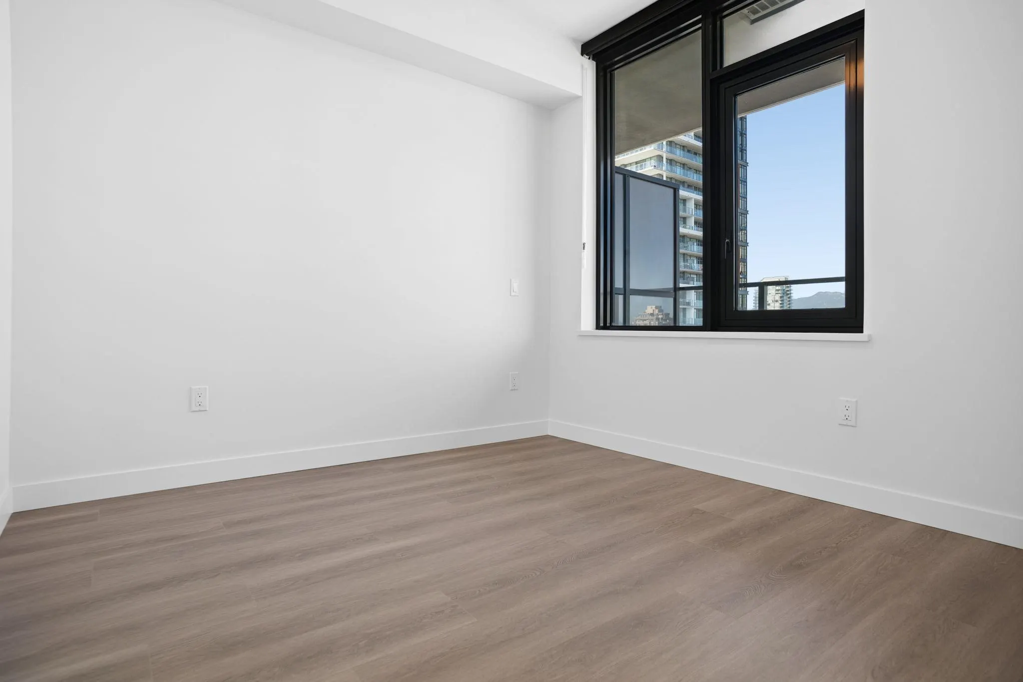 6608 Sussex Avenue #2207