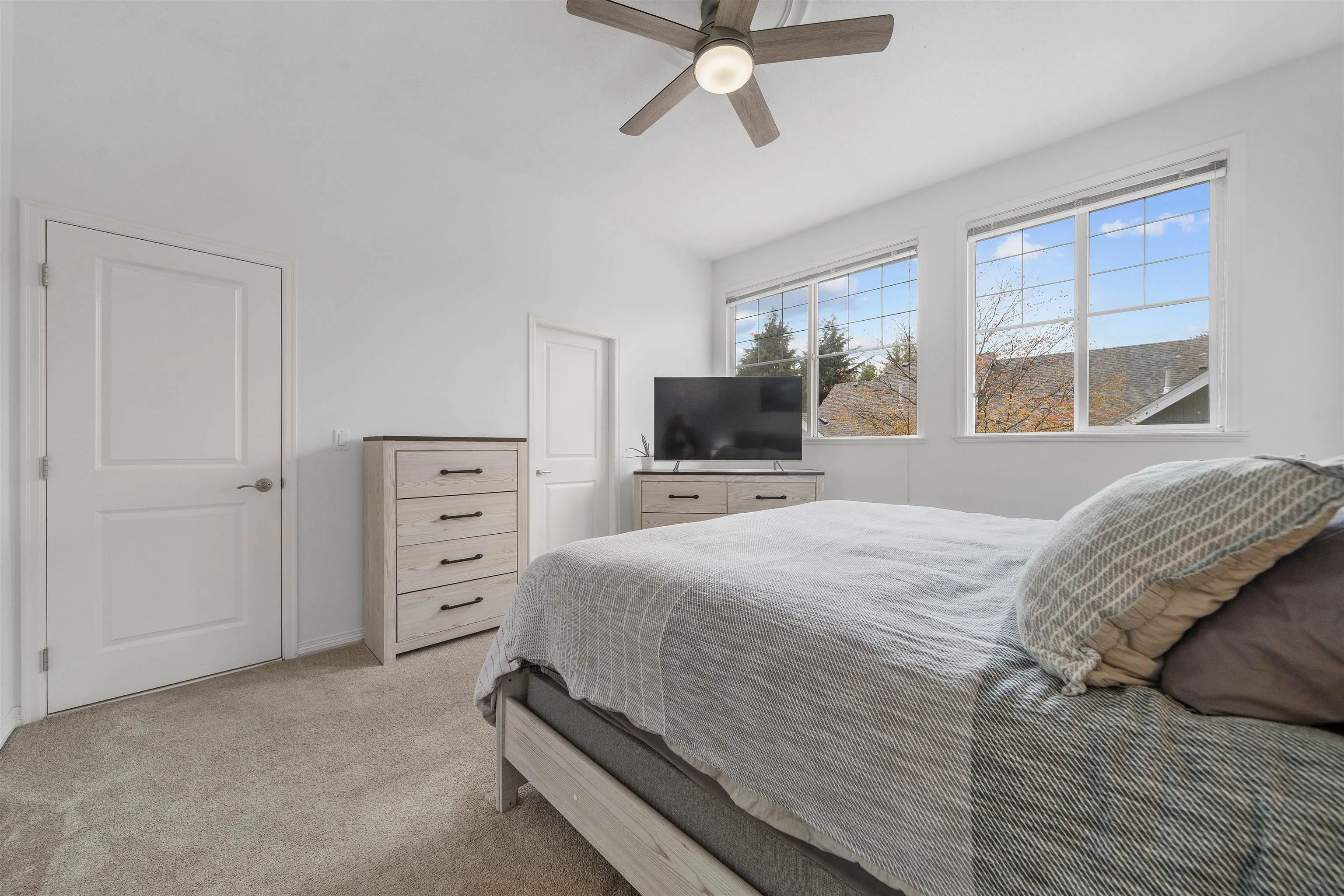 16995 64 Avenue #56
