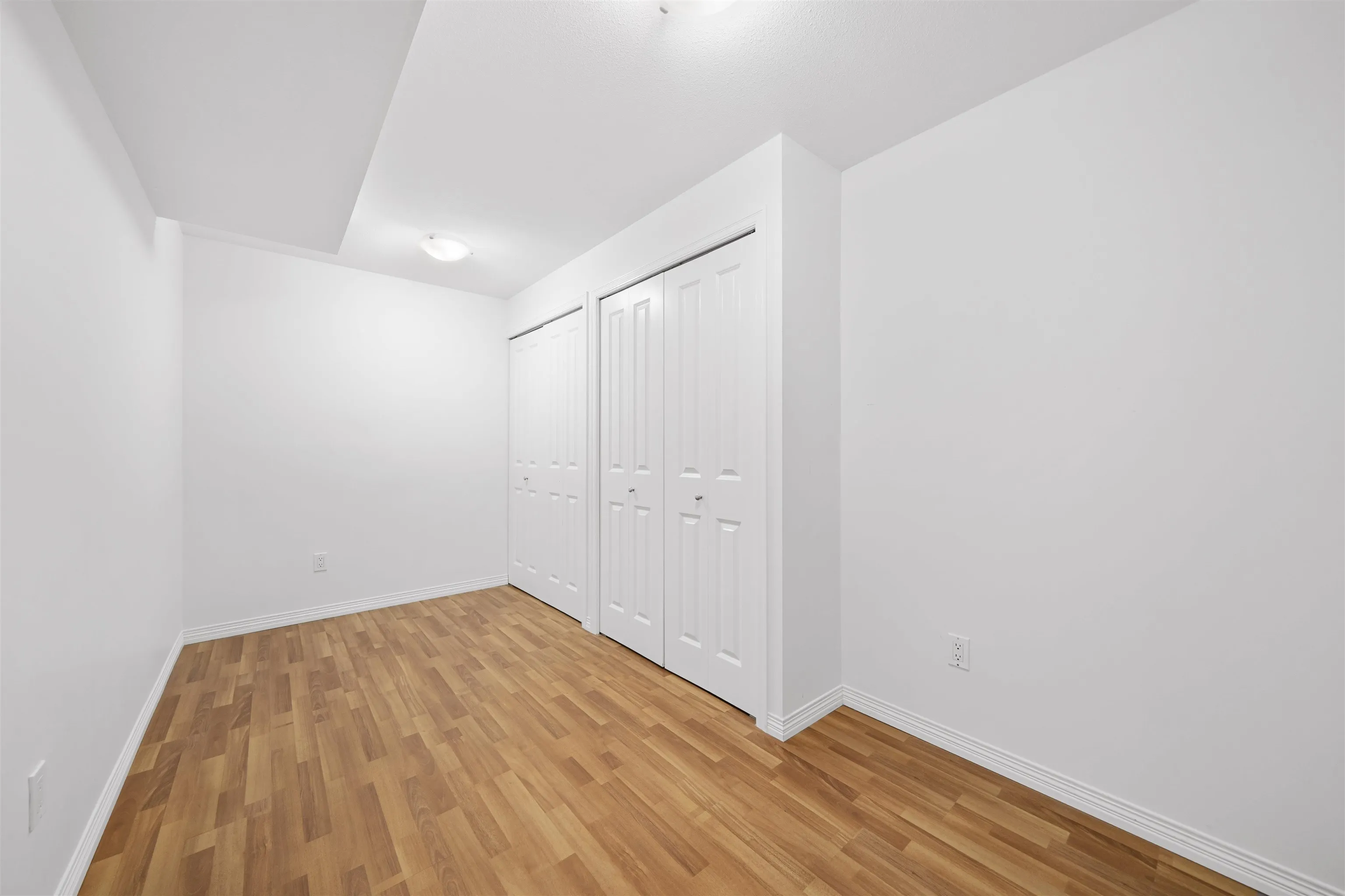 16995 64 Avenue #56