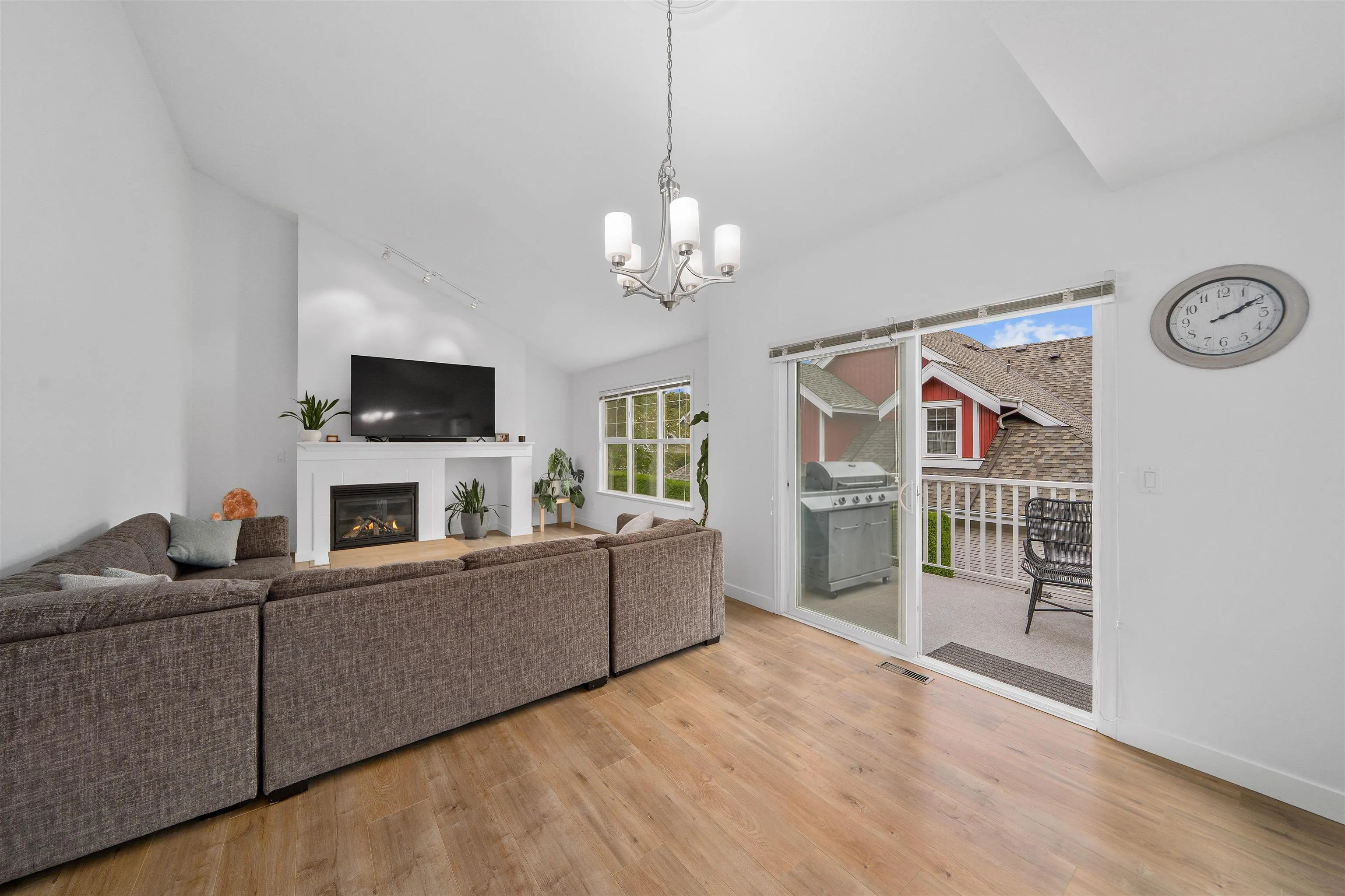 16995 64 Avenue #56