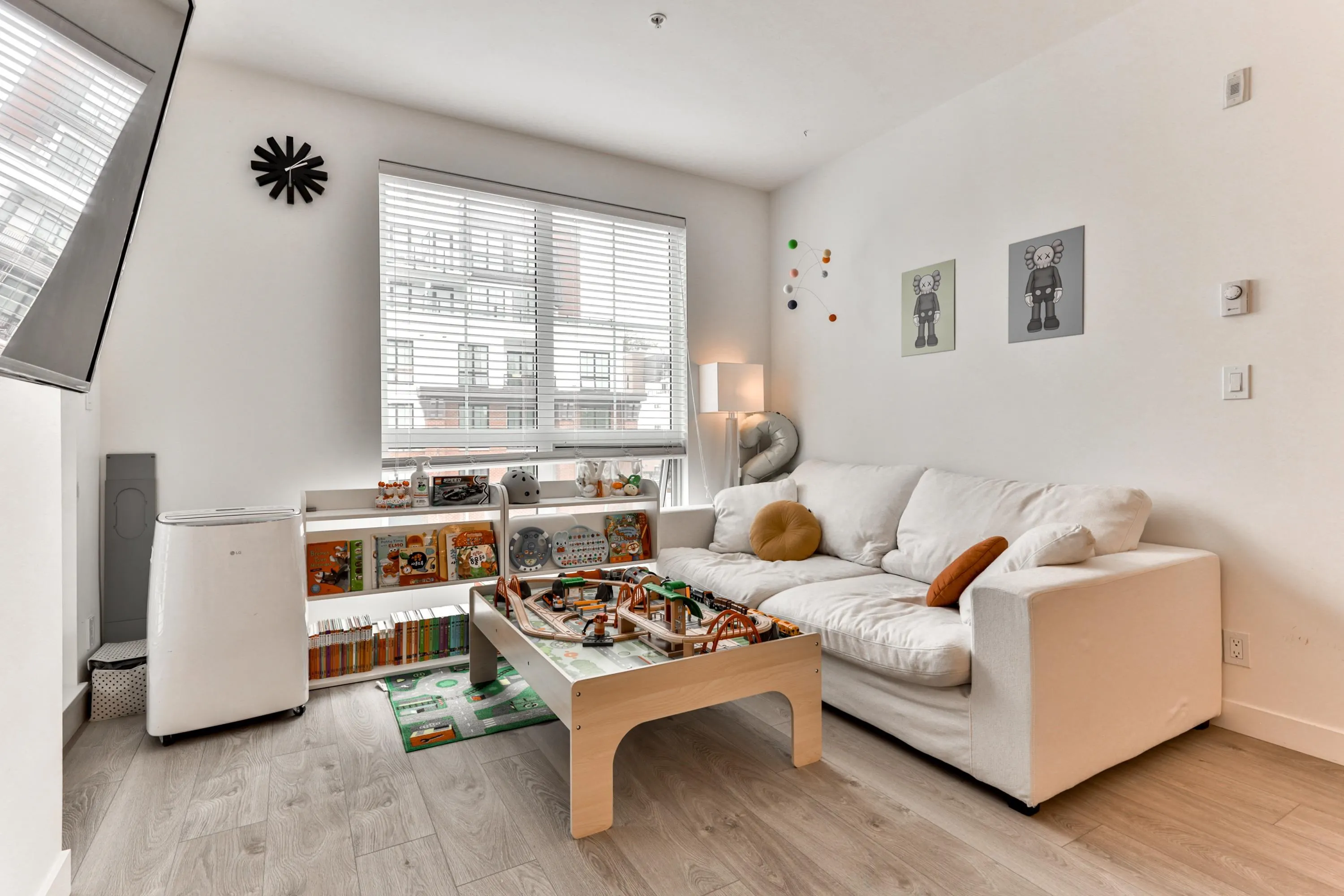 20019 83a Avenue #305