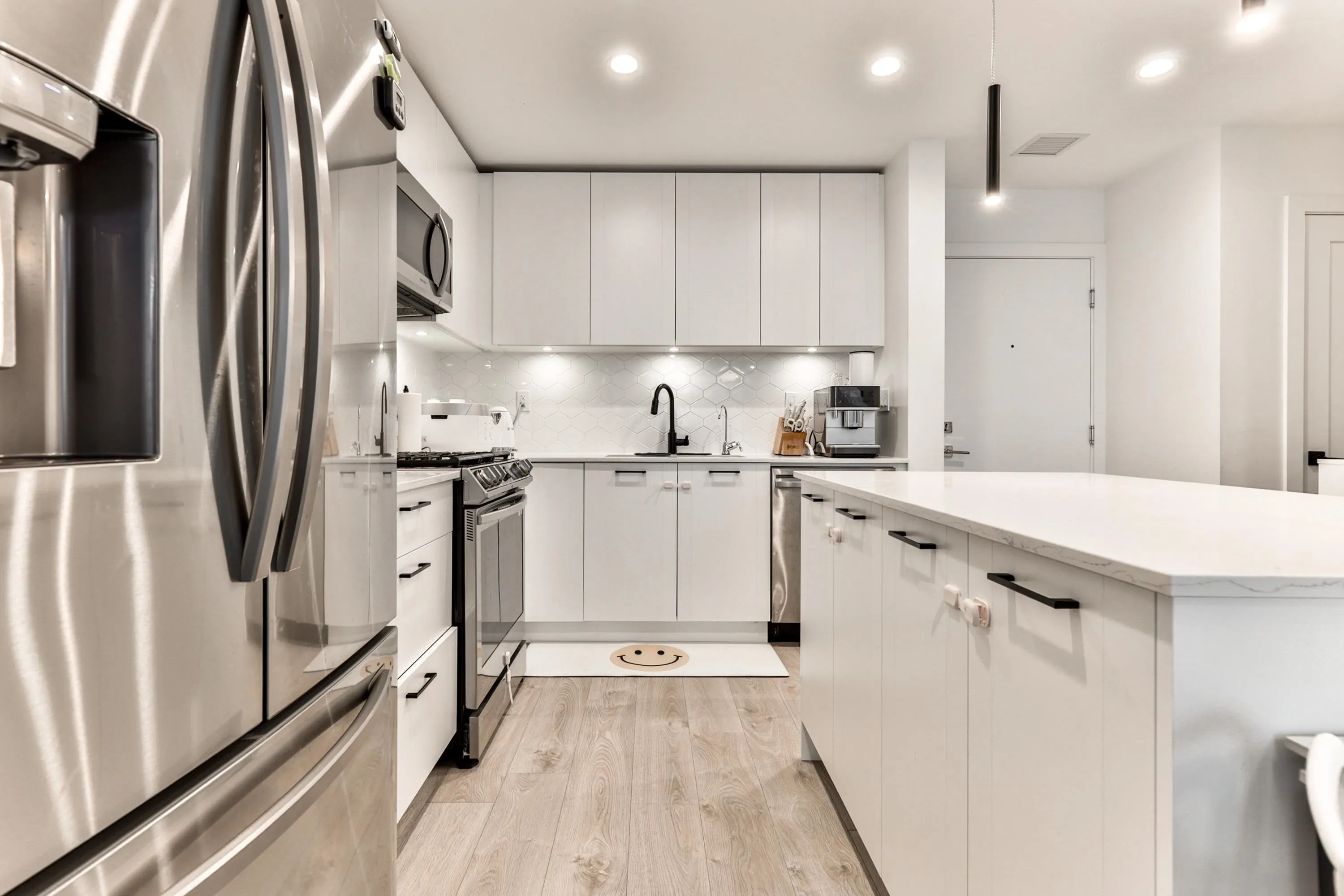 20019 83a Avenue #305