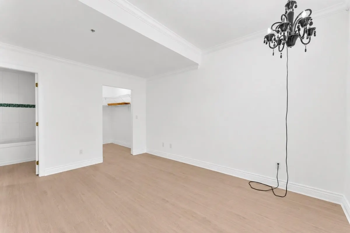 3621 W 26th Avenue #104