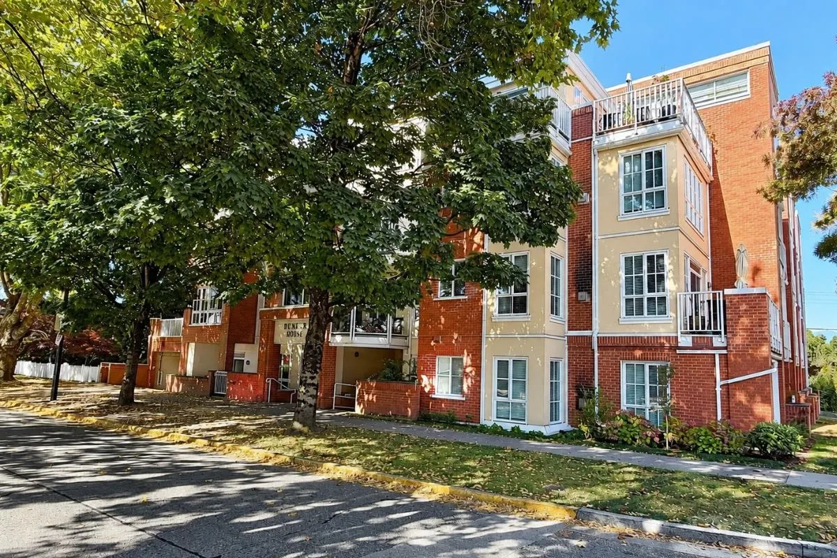 3621 W 26th Avenue #104