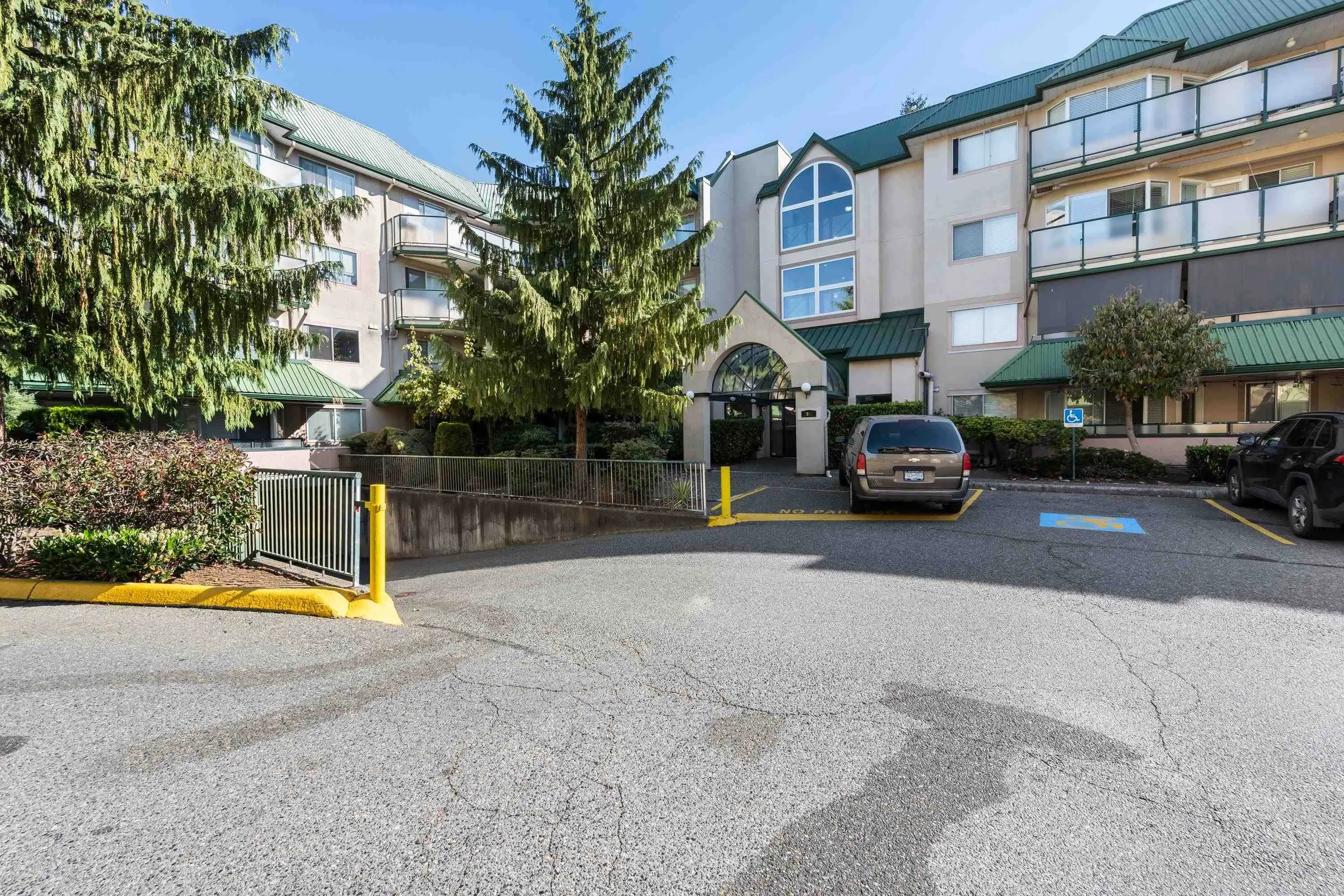 2962 Trethewey Street #409