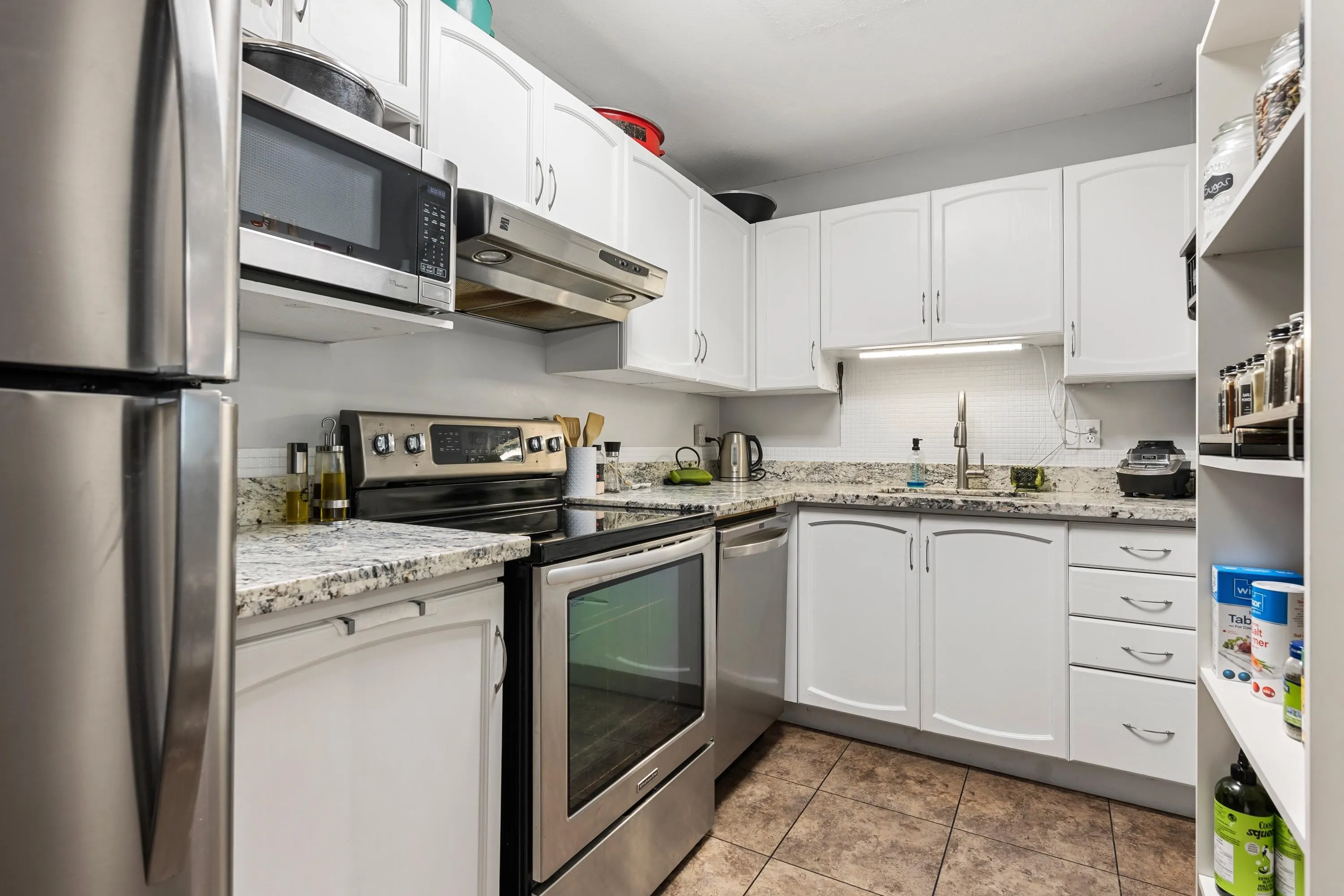 2962 Trethewey Street #409