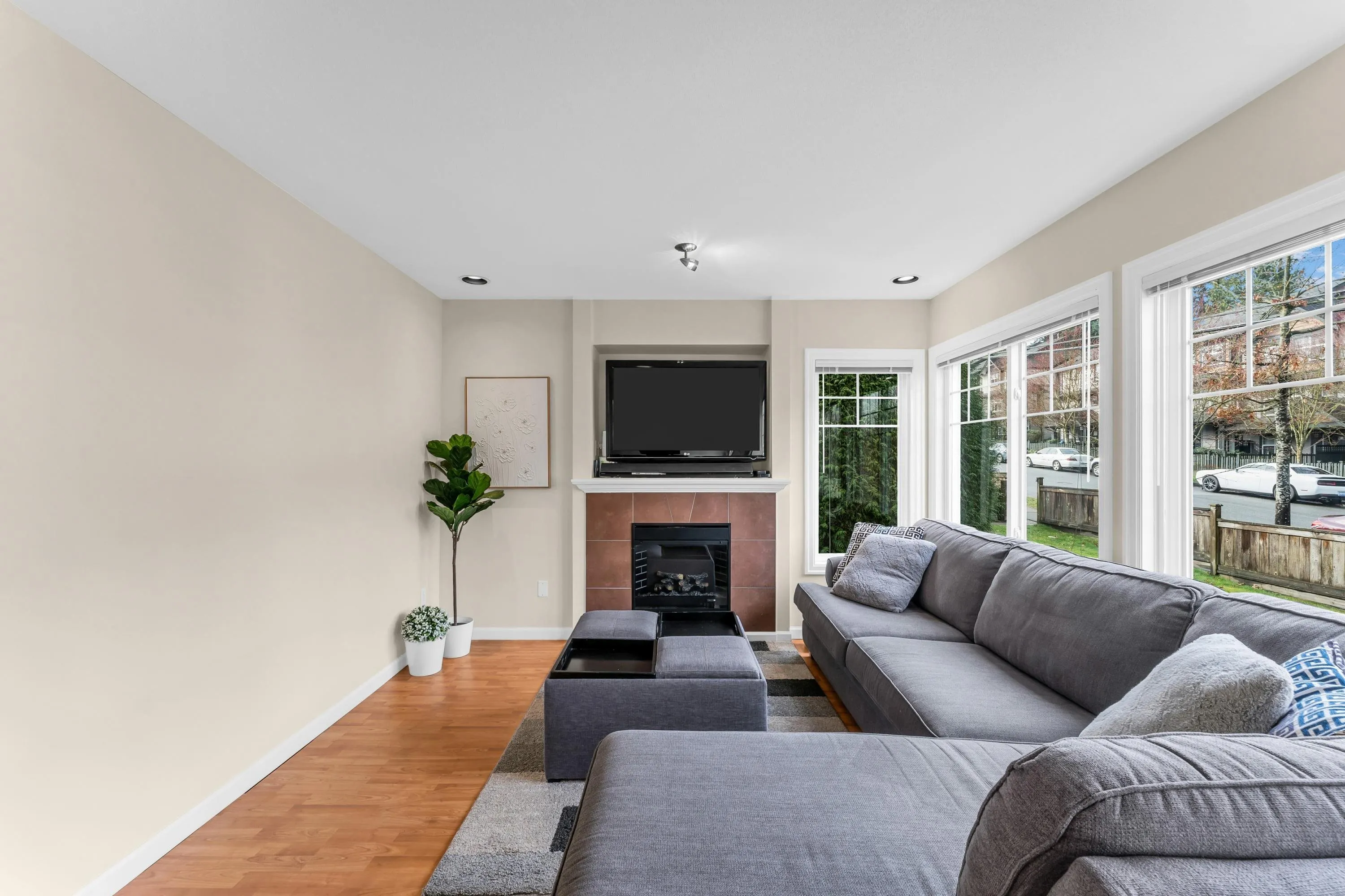6110 138 Street #6