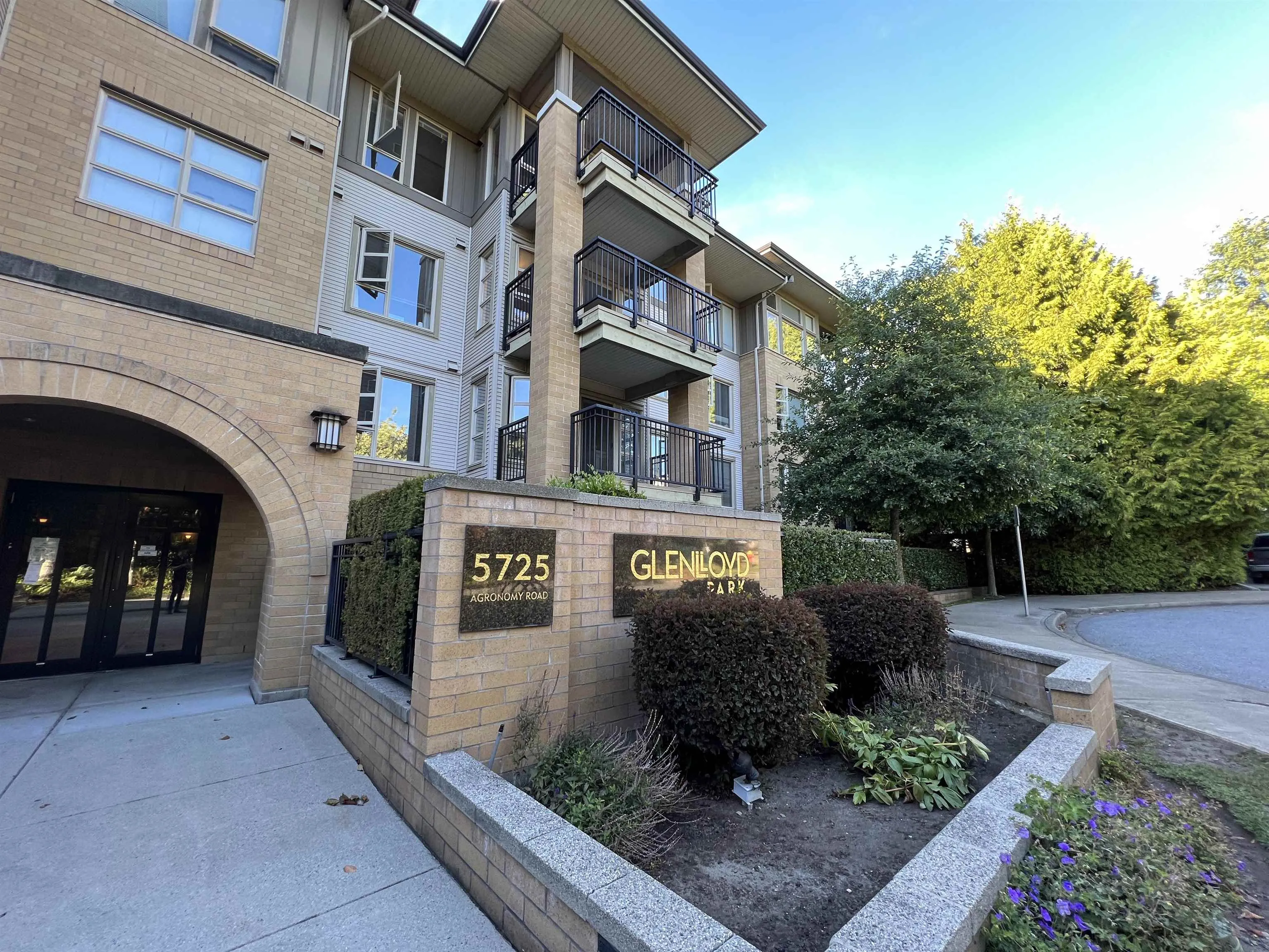 5725 Agronomy Road #3xx
