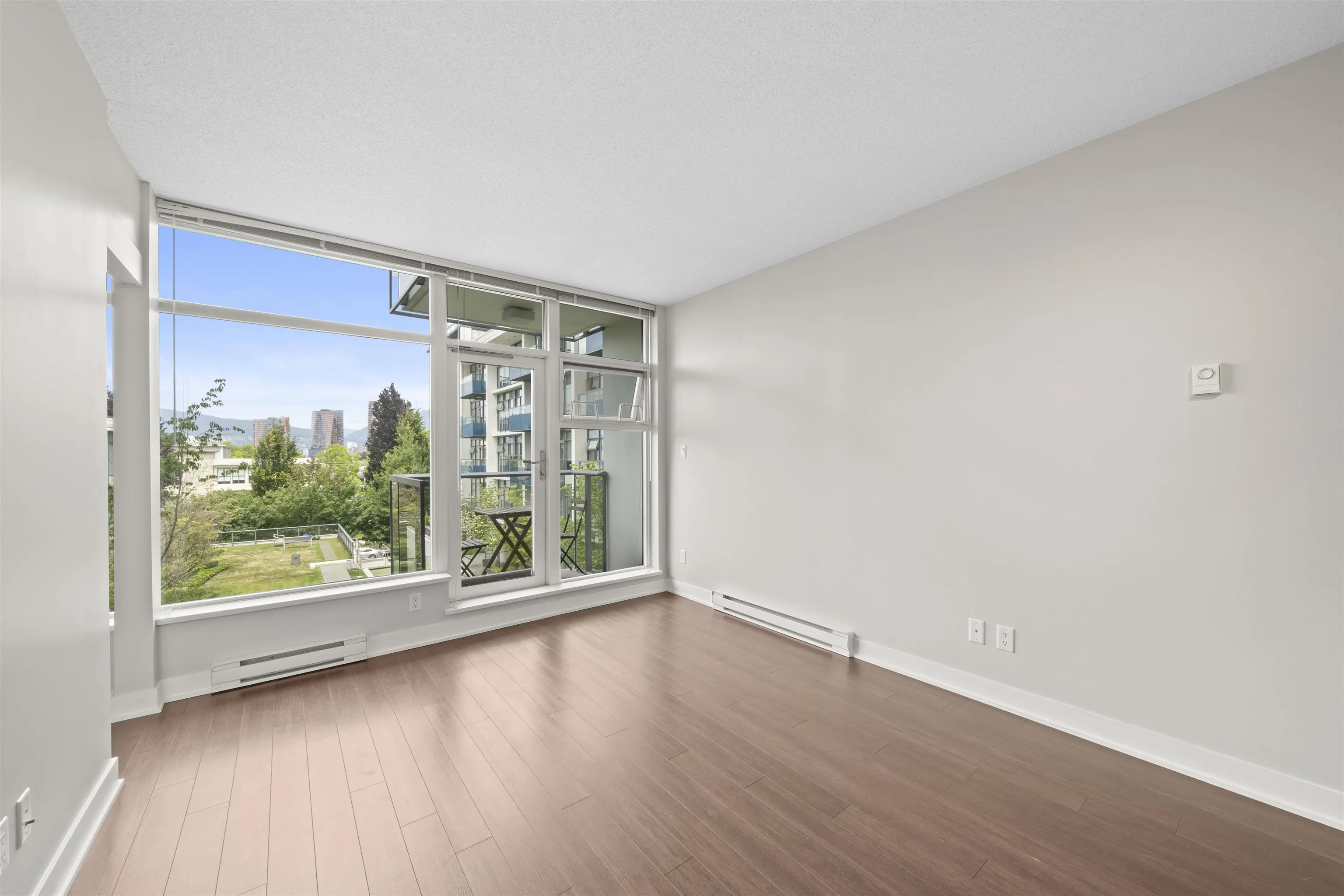 1777 W 7th Avenue #342