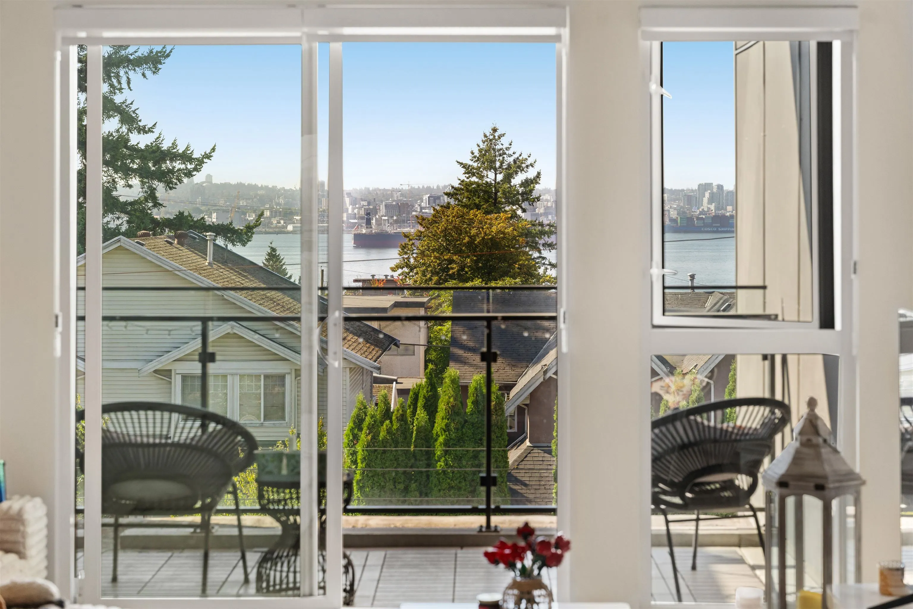 422 E 3rd Street #309