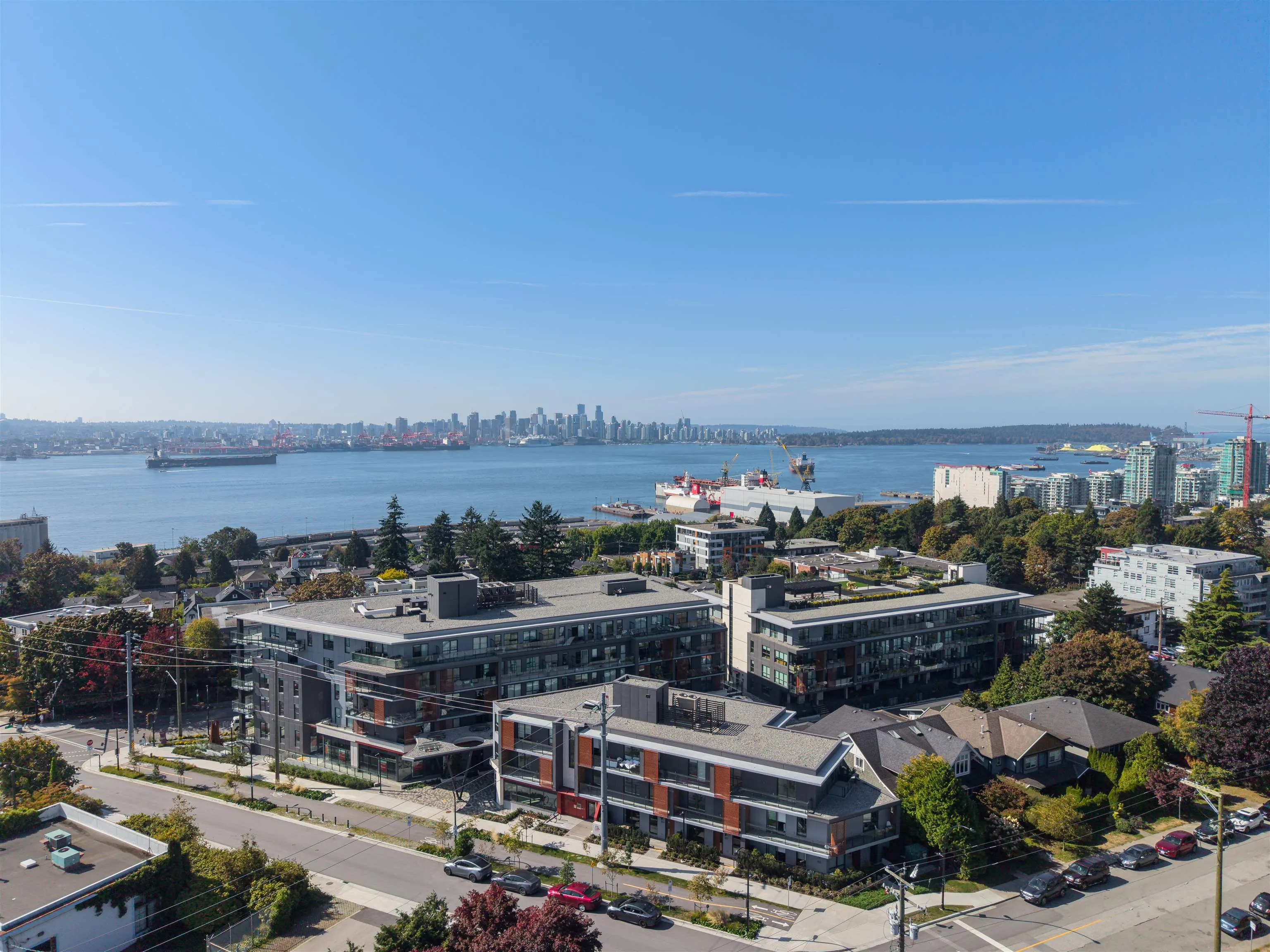 422 E 3rd Street #309