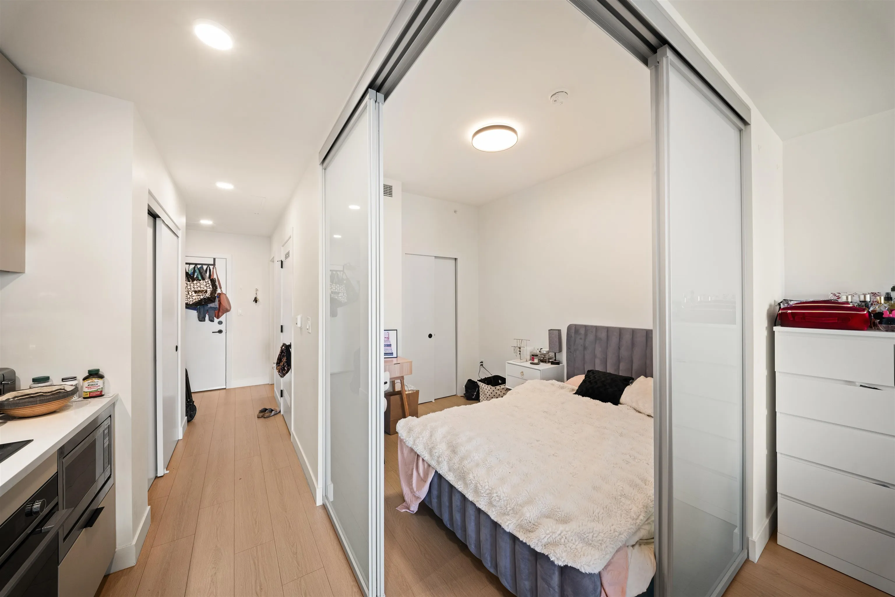 422 E 3rd Street #309