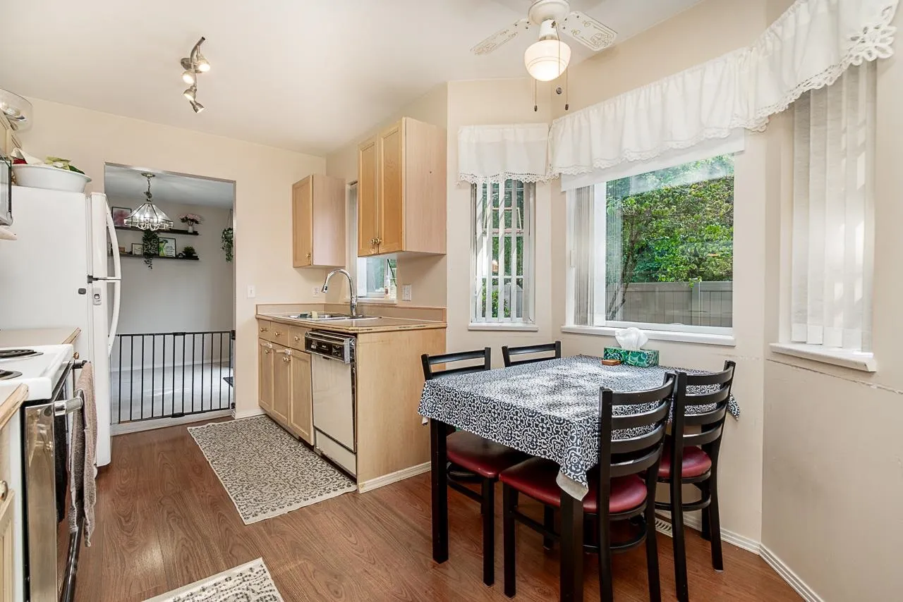 14861 98 Avenue #128