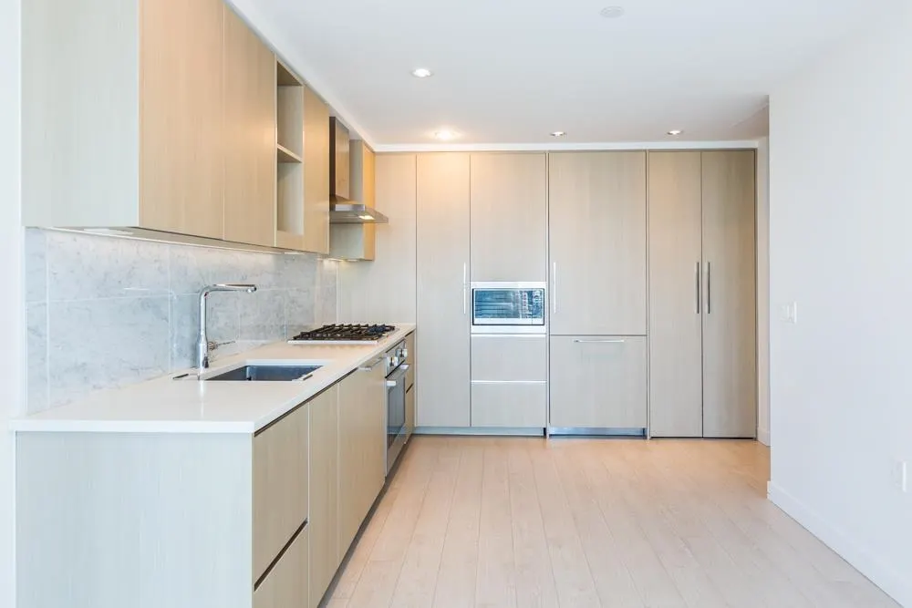4720 Lougheed Highway #3002