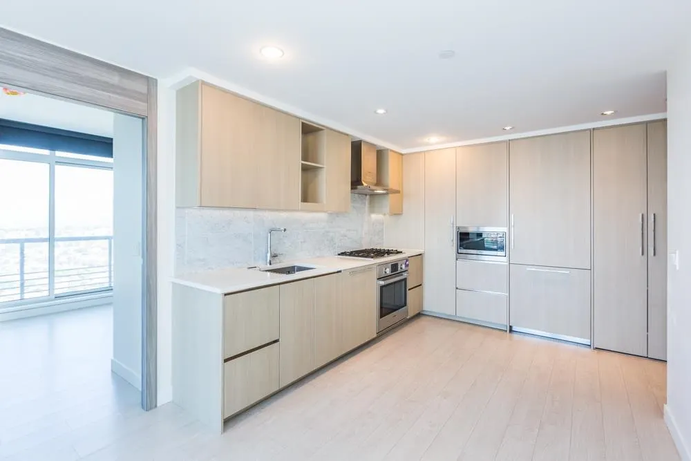 4720 Lougheed Highway #3002