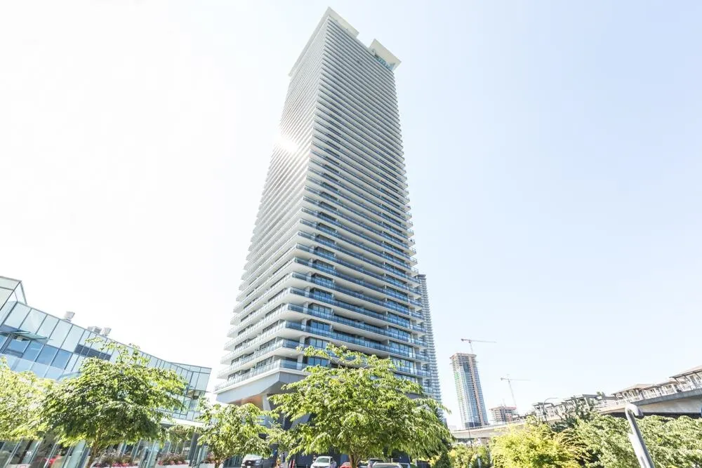 4720 Lougheed Highway #3002
