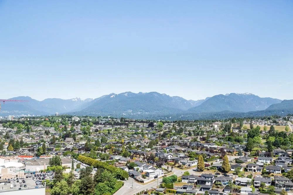 4720 Lougheed Highway #3002