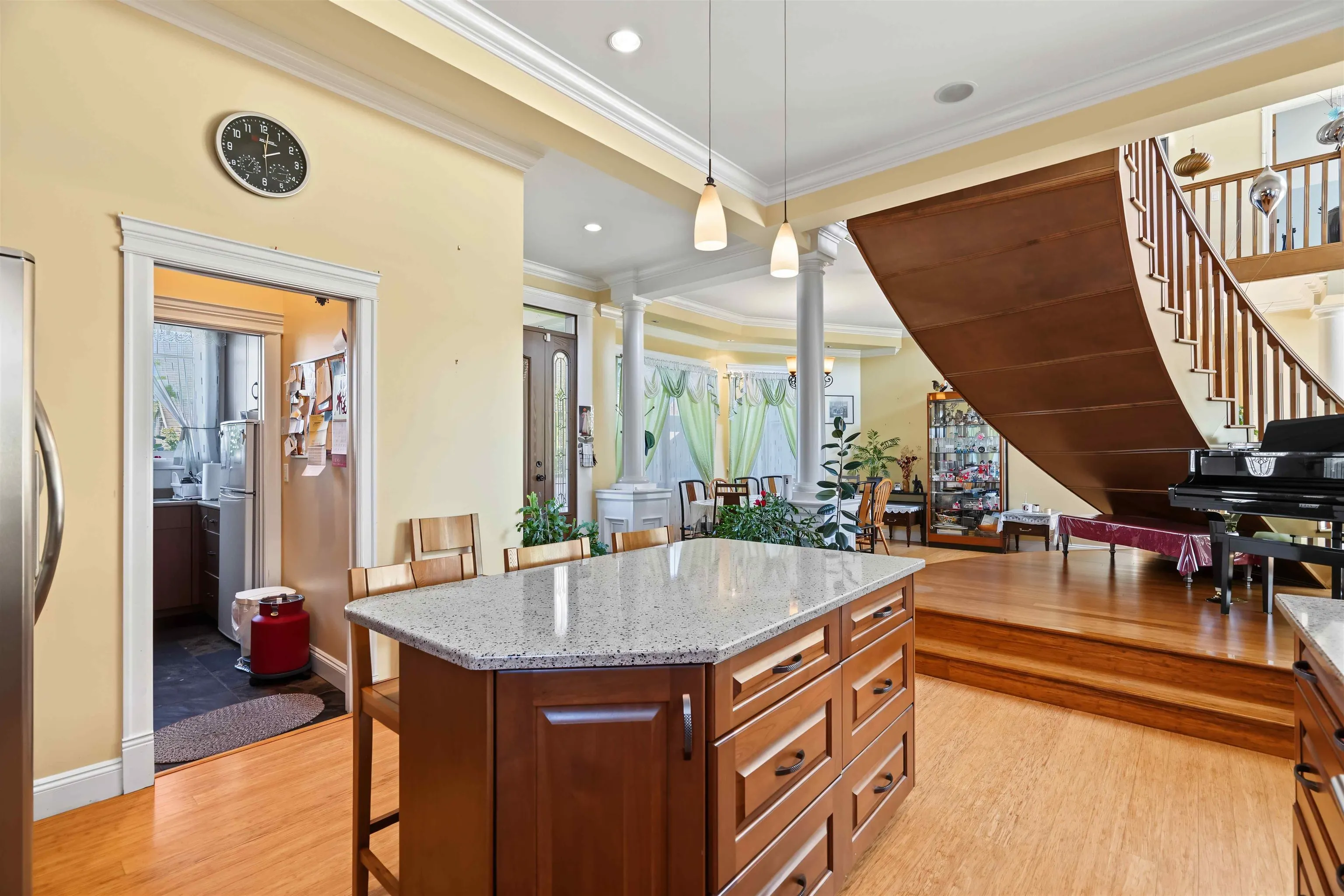 9168 Delview Lane
