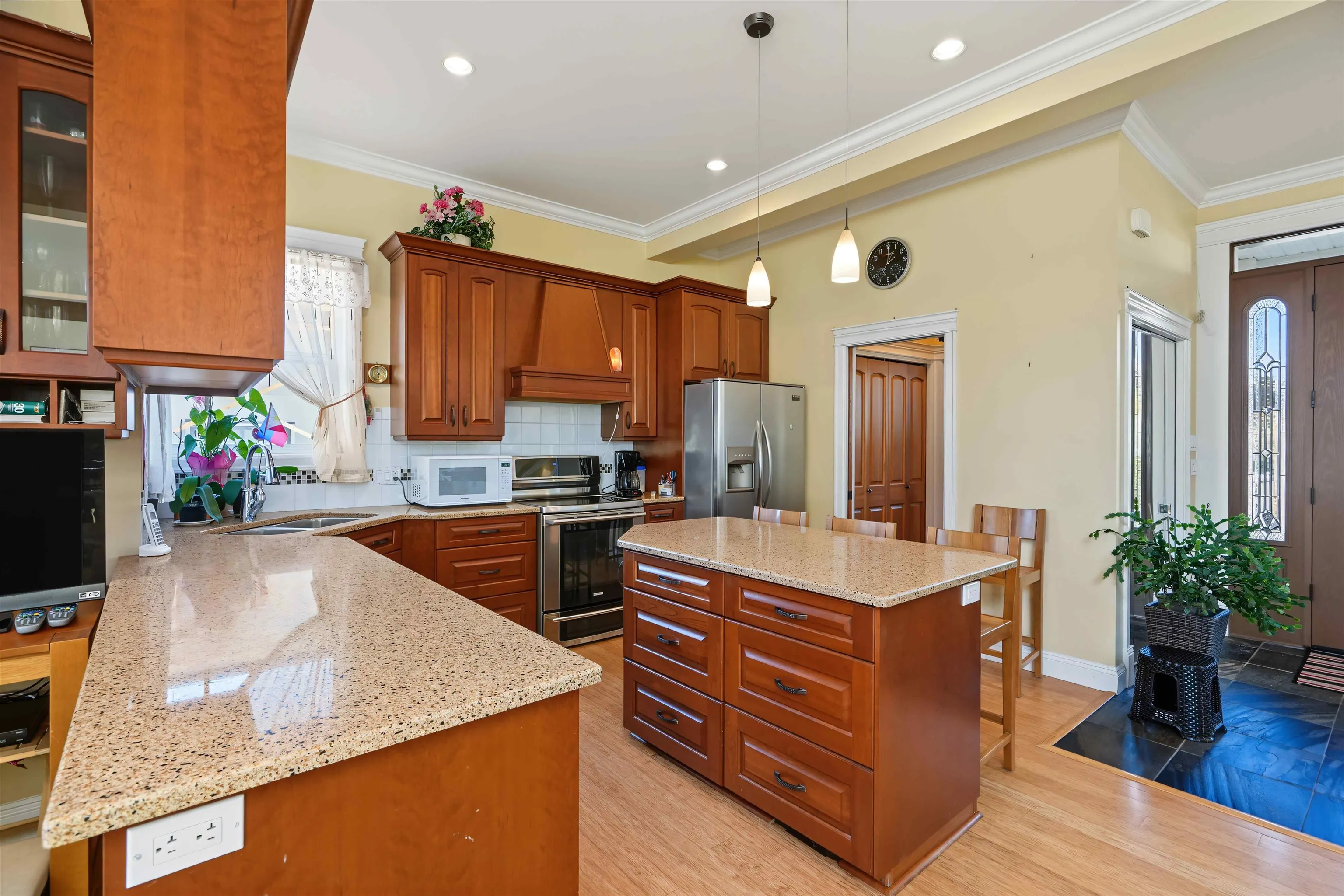 9168 Delview Lane