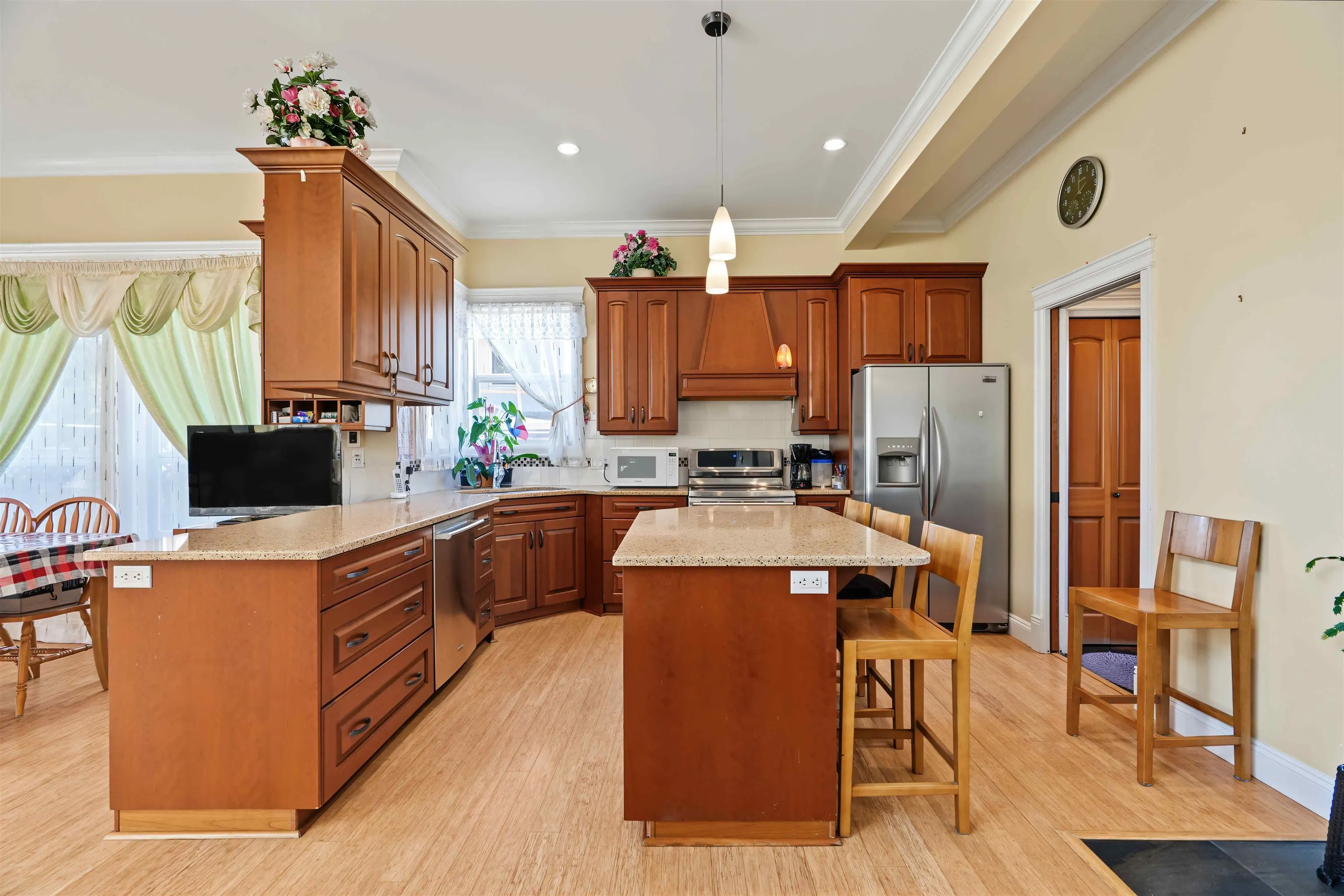 9168 Delview Lane