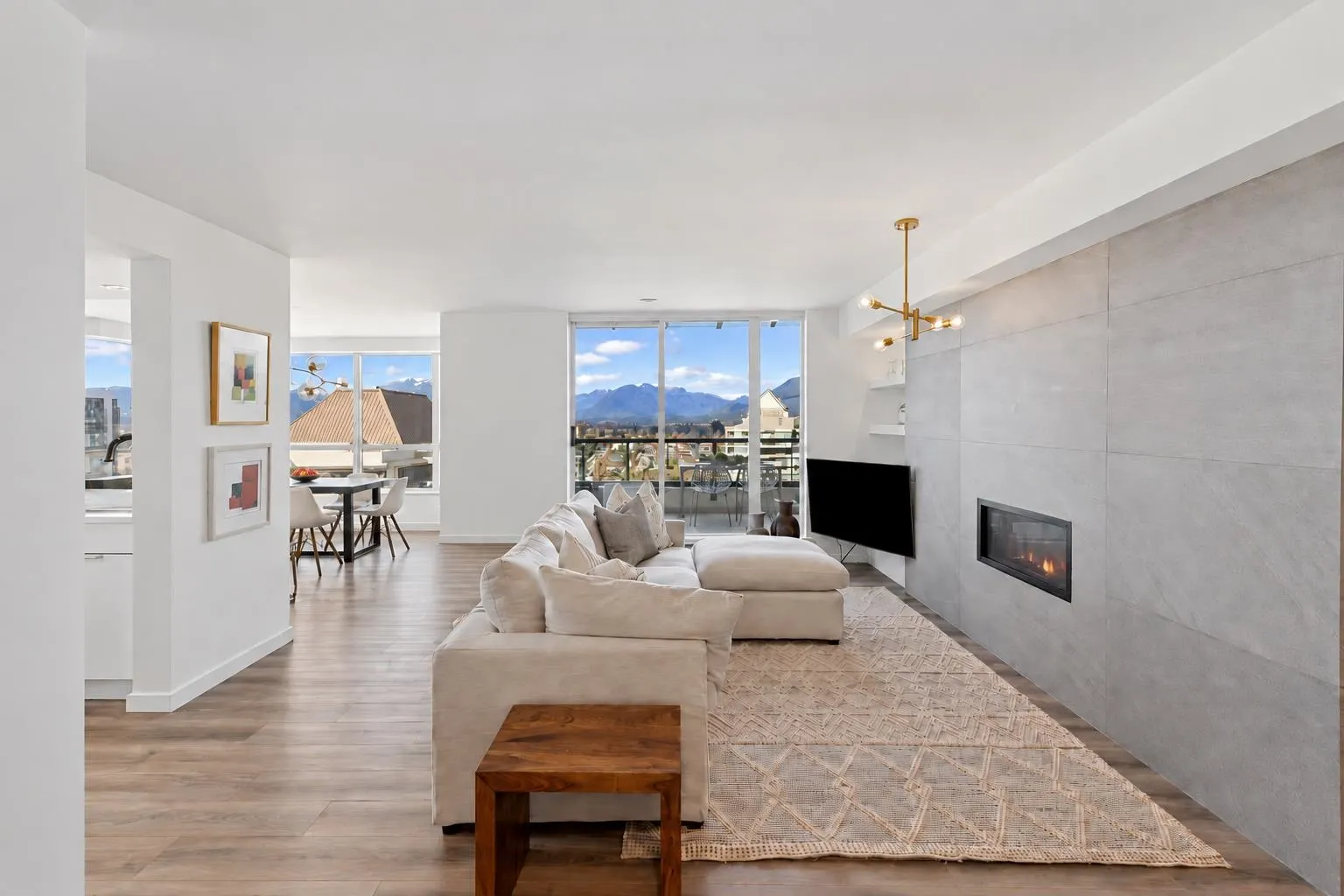 2138 Madison Avenue #3203