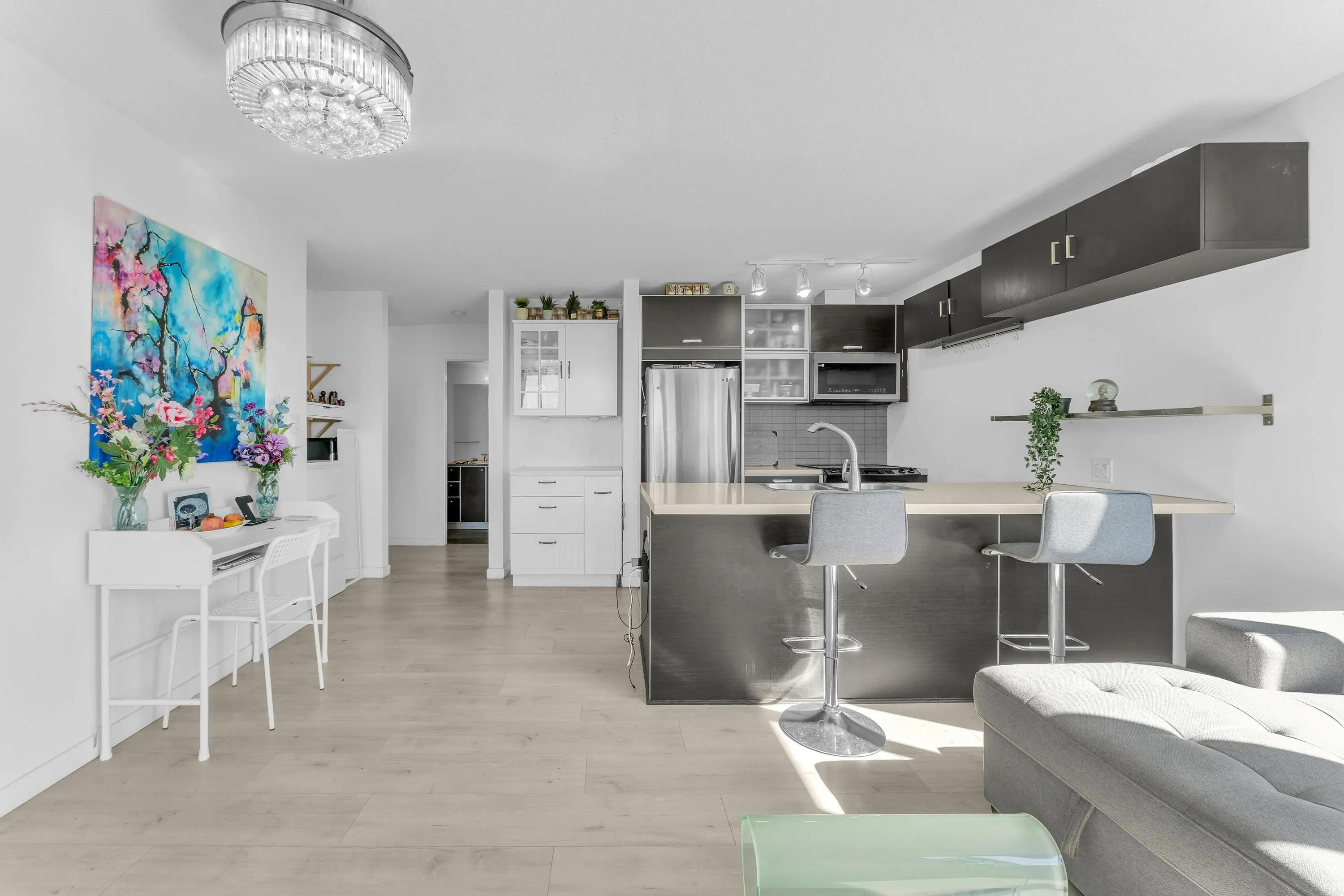9981 Whalley Boulevard #807