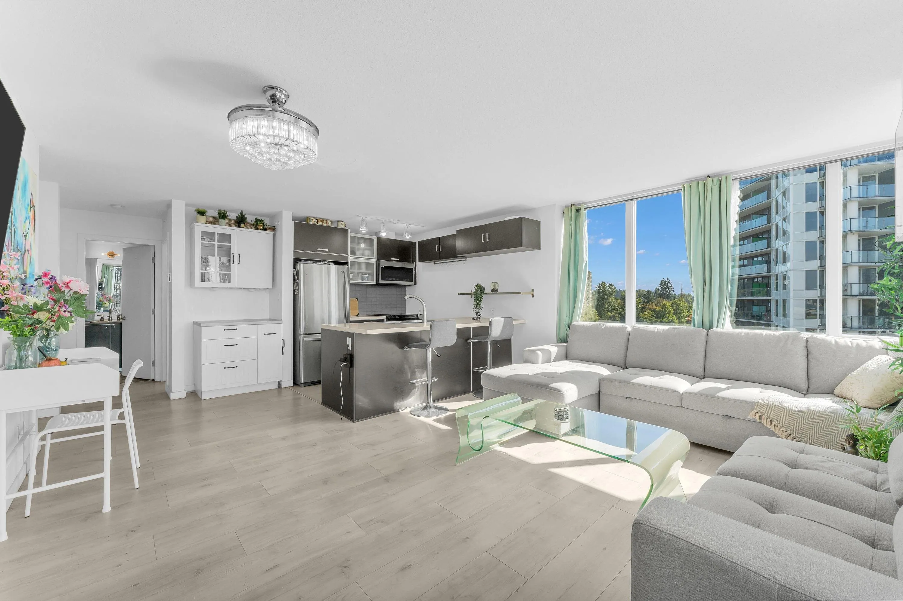 9981 Whalley Boulevard #807