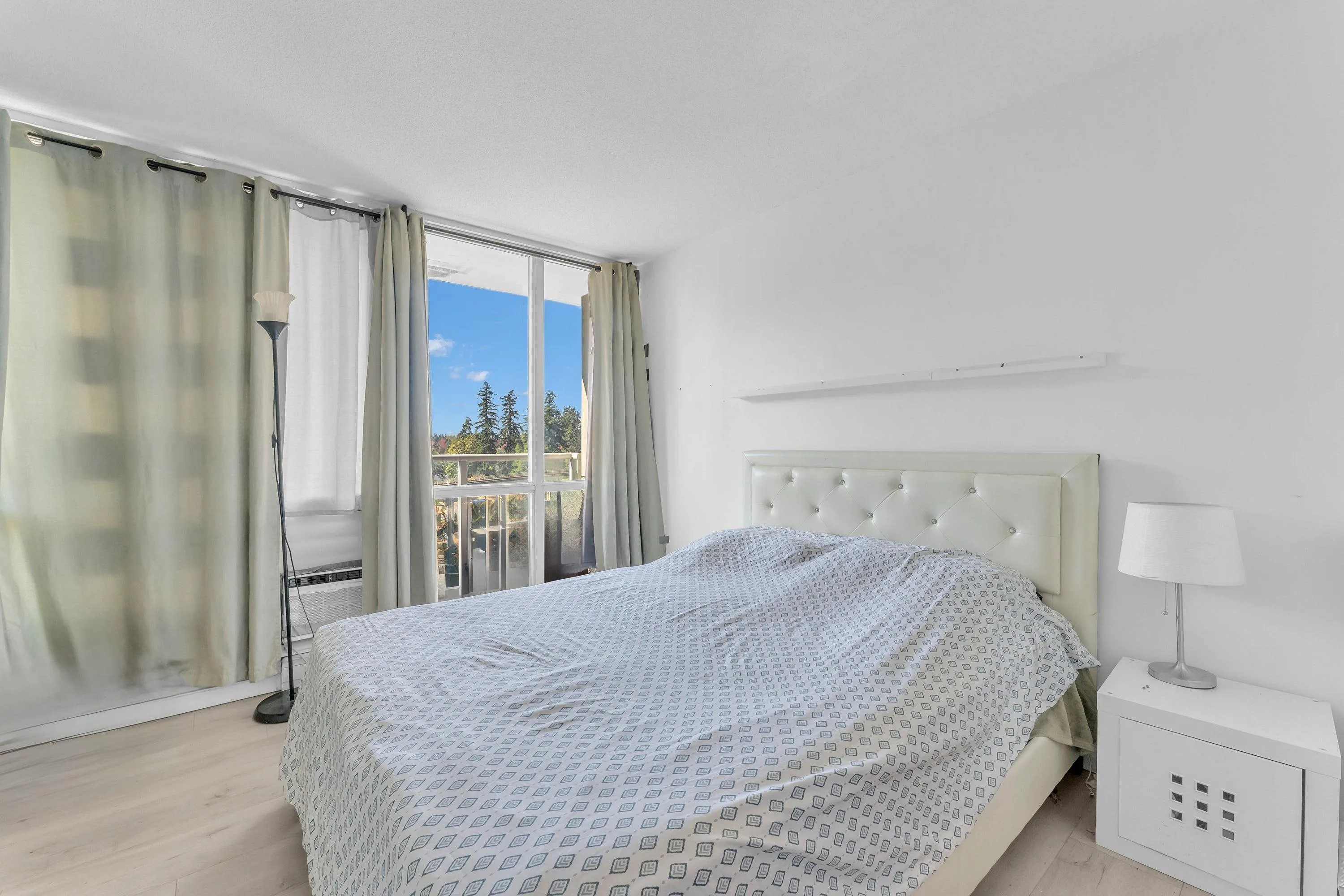 9981 Whalley Boulevard #807