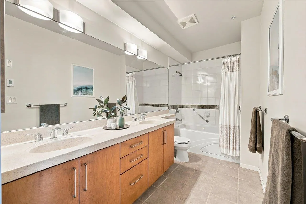 2655 Cranberry Drive #707